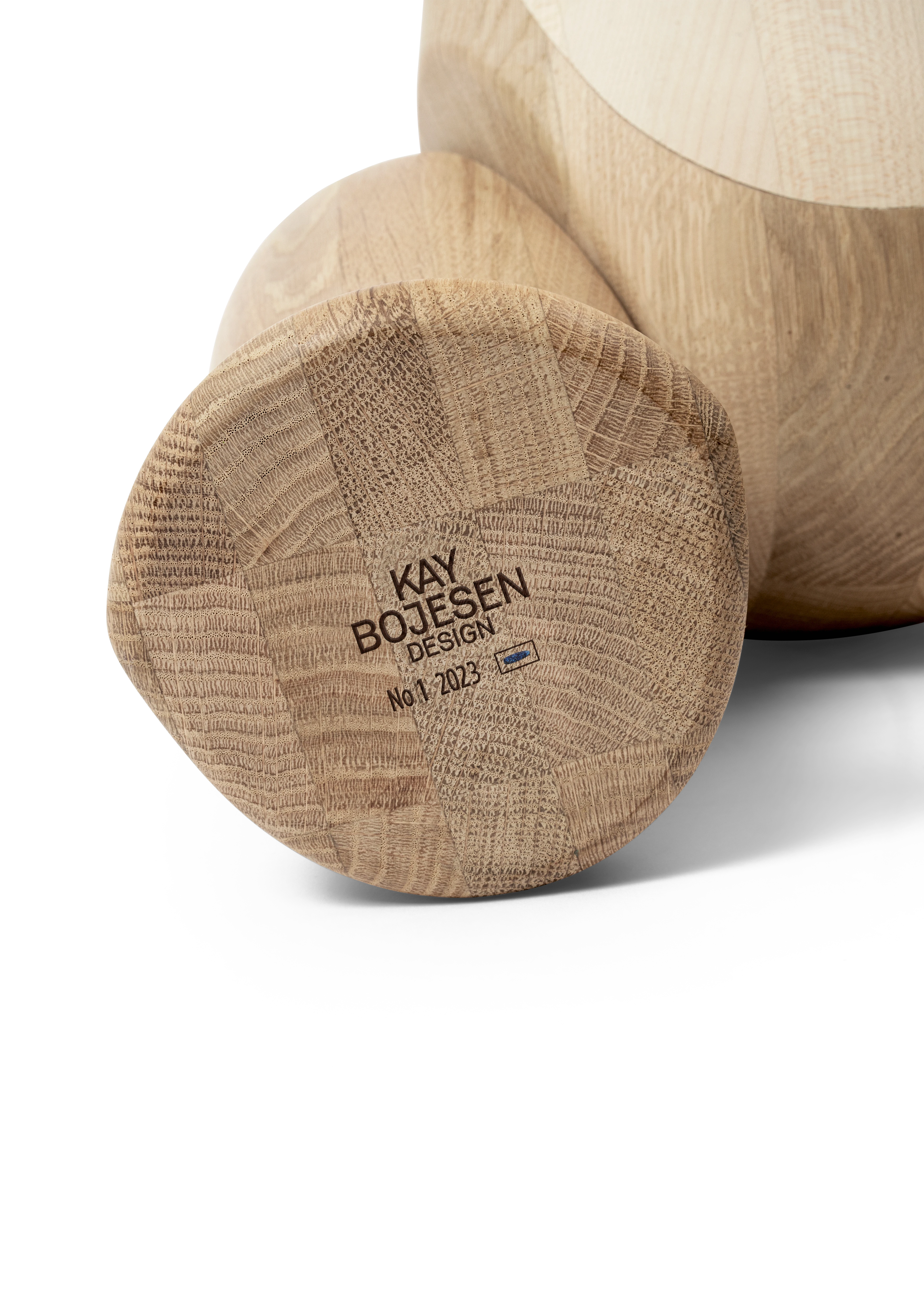 Bjørn XXL fra Kay Bojesen i farven Eg/Ahorn, lavet af Træ