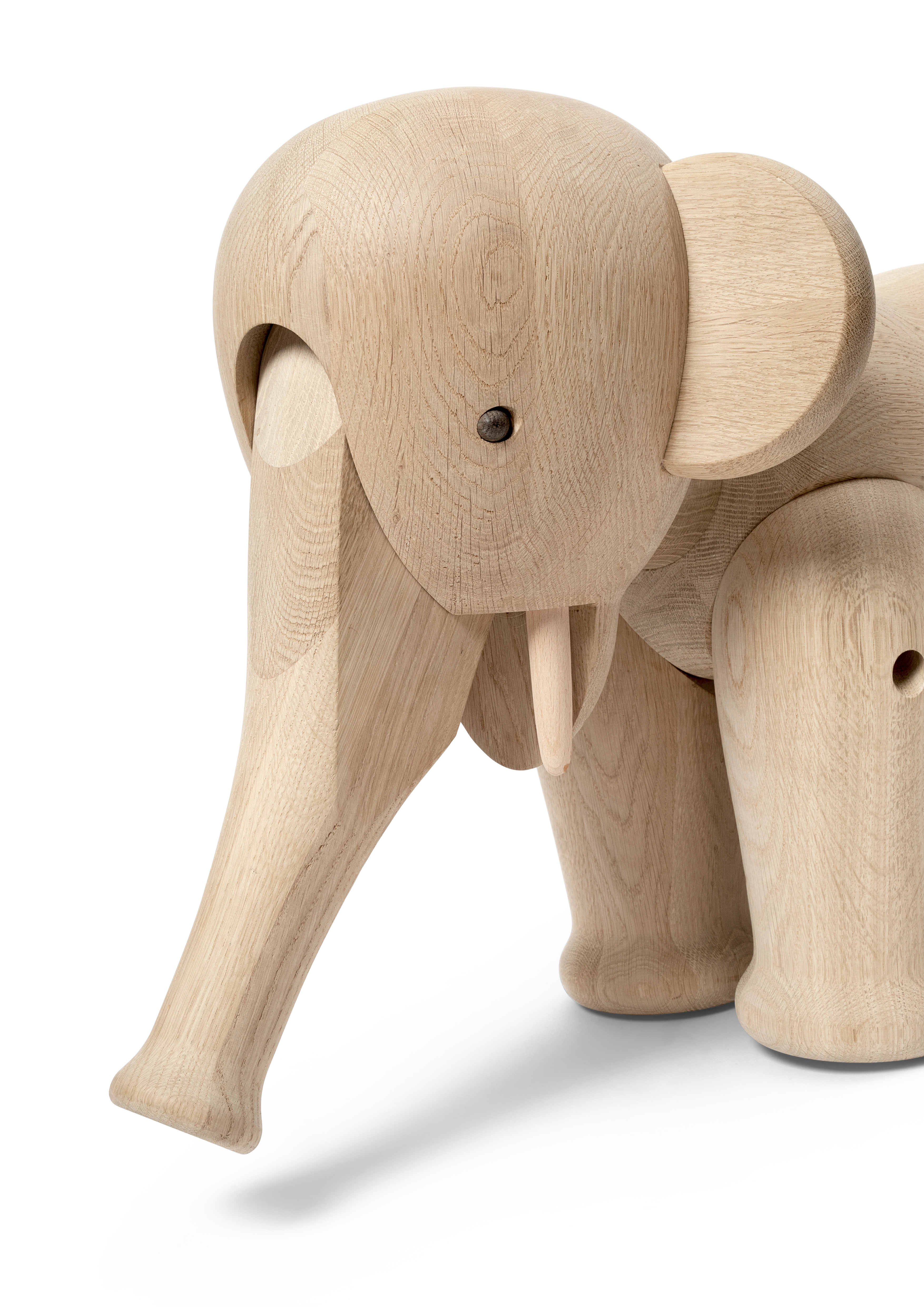Elefant XXL fra Kay Bojesen i farven Eg, lavet af Træ