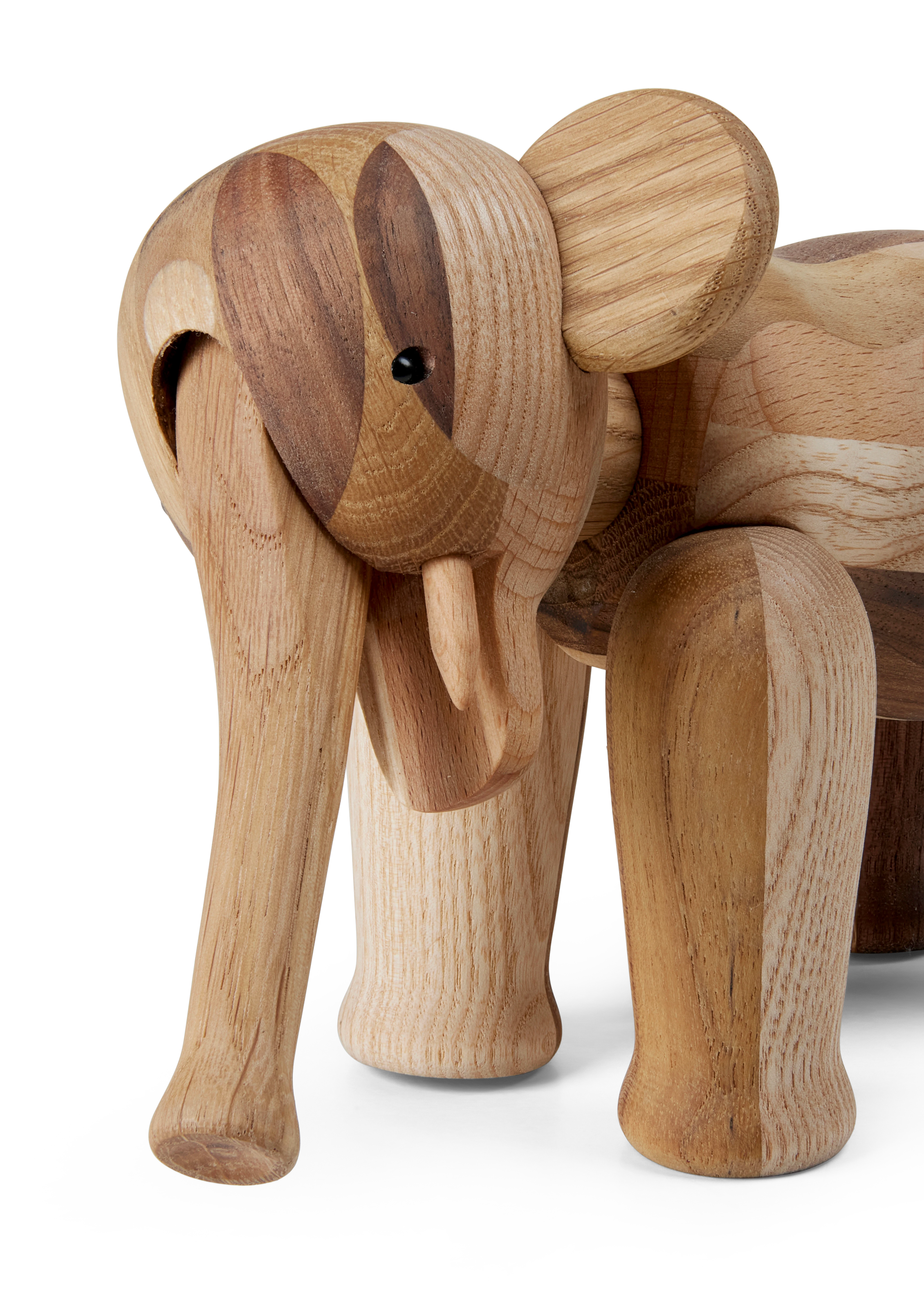 Reworked jubilæum Elefant lille fra Kay Bojesen i farven Mix træ, lavet af Træ