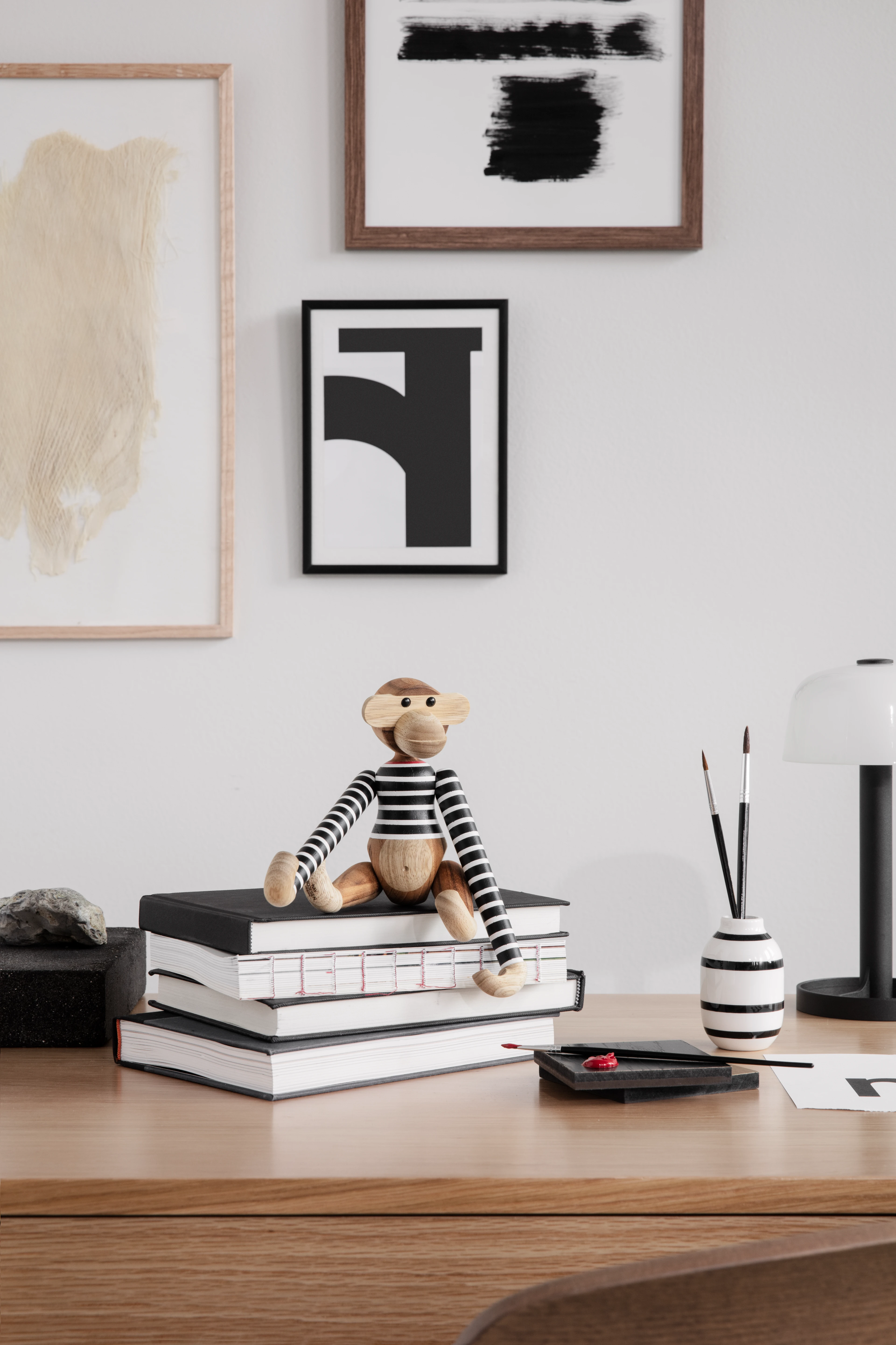 Lampe H24.5 cm von Rosendahl in der Farbe Off-White, hergestellt aus Metall