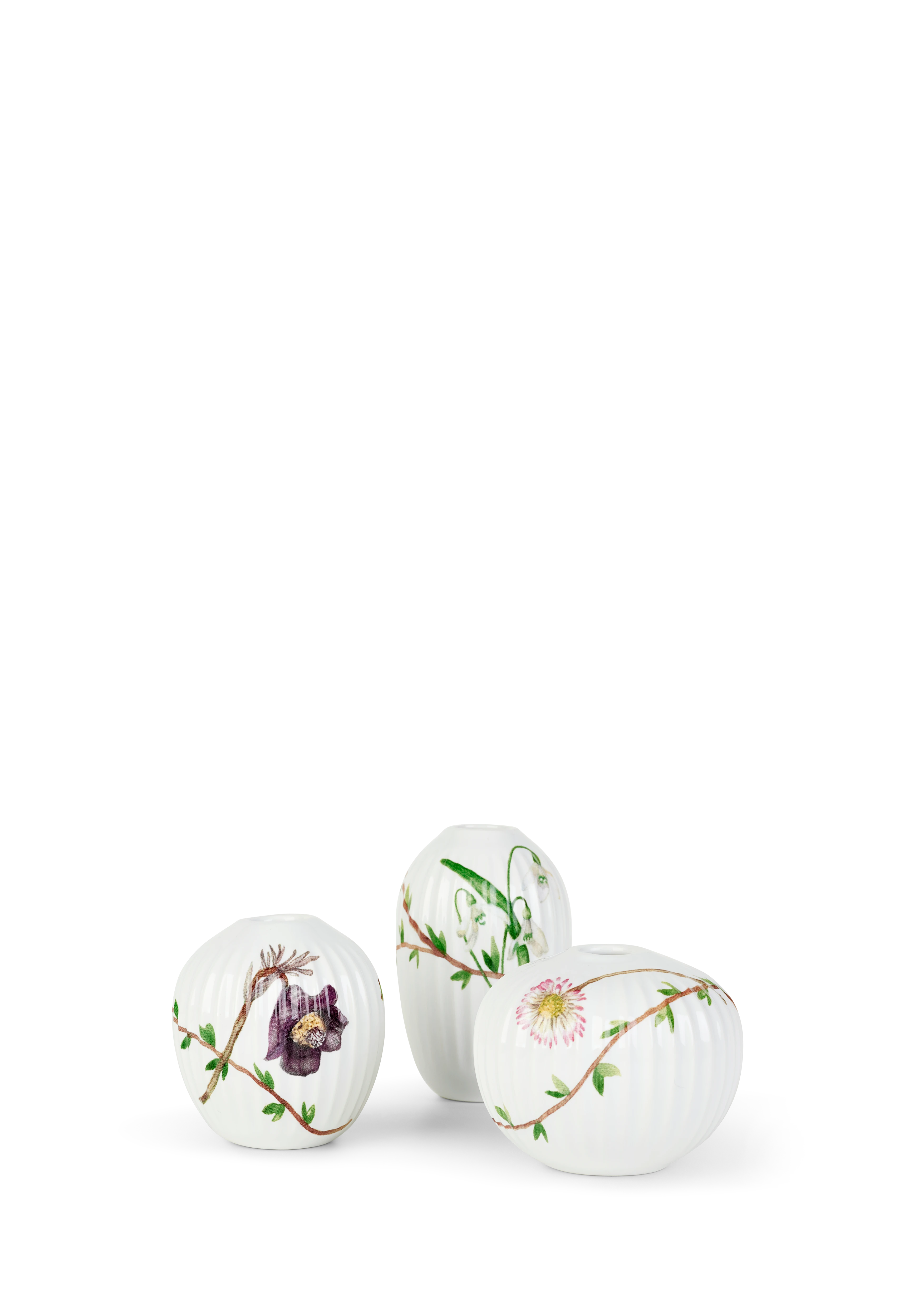 Vase miniature 3 stk. fra Kähler i farven Hvid m. deko, lavet af Keramik