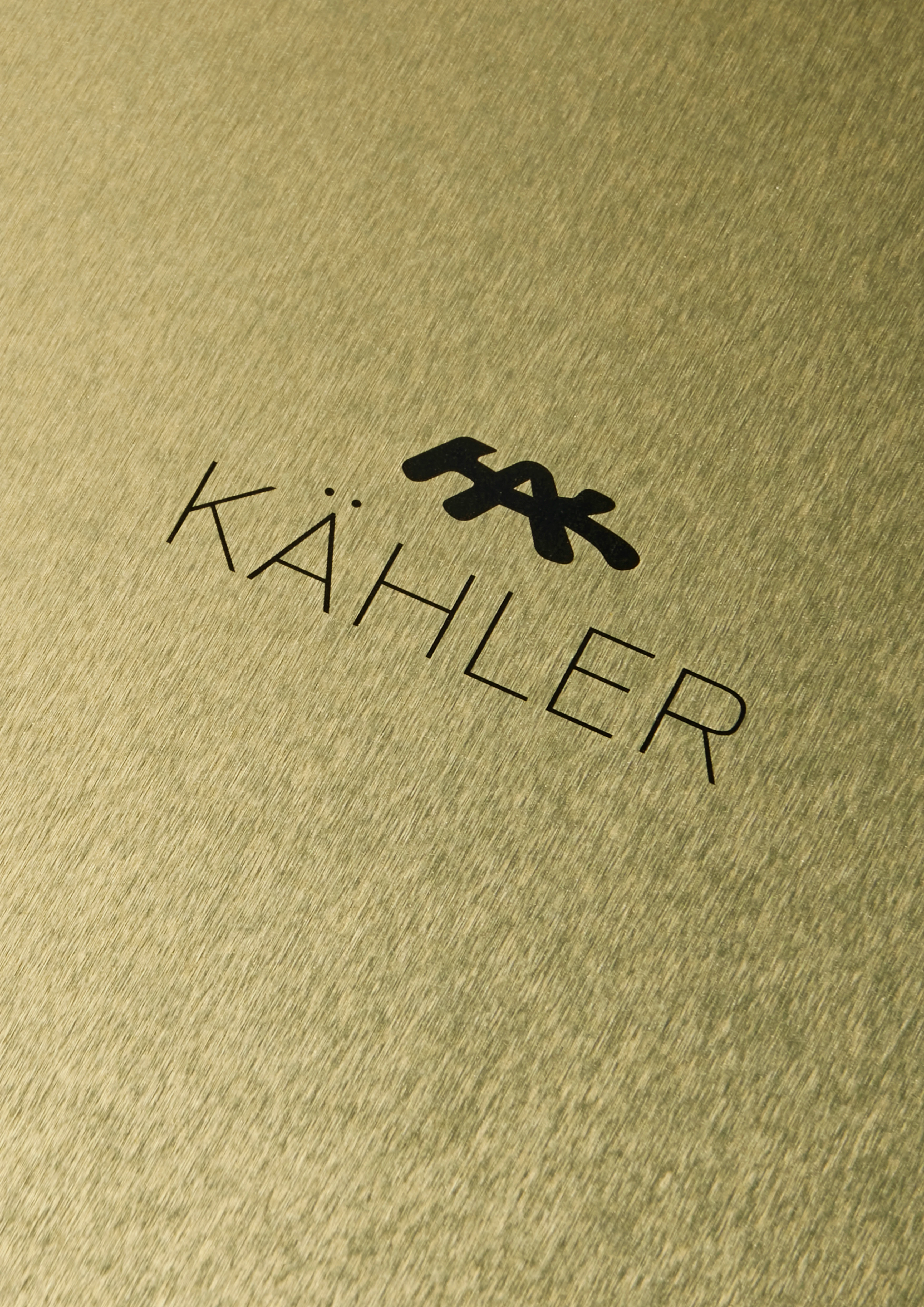 Förvaringsburk Ø20/Ø22 2023 2 st. från Kähler i färgen Vit m. deko, tillverkad av Metall