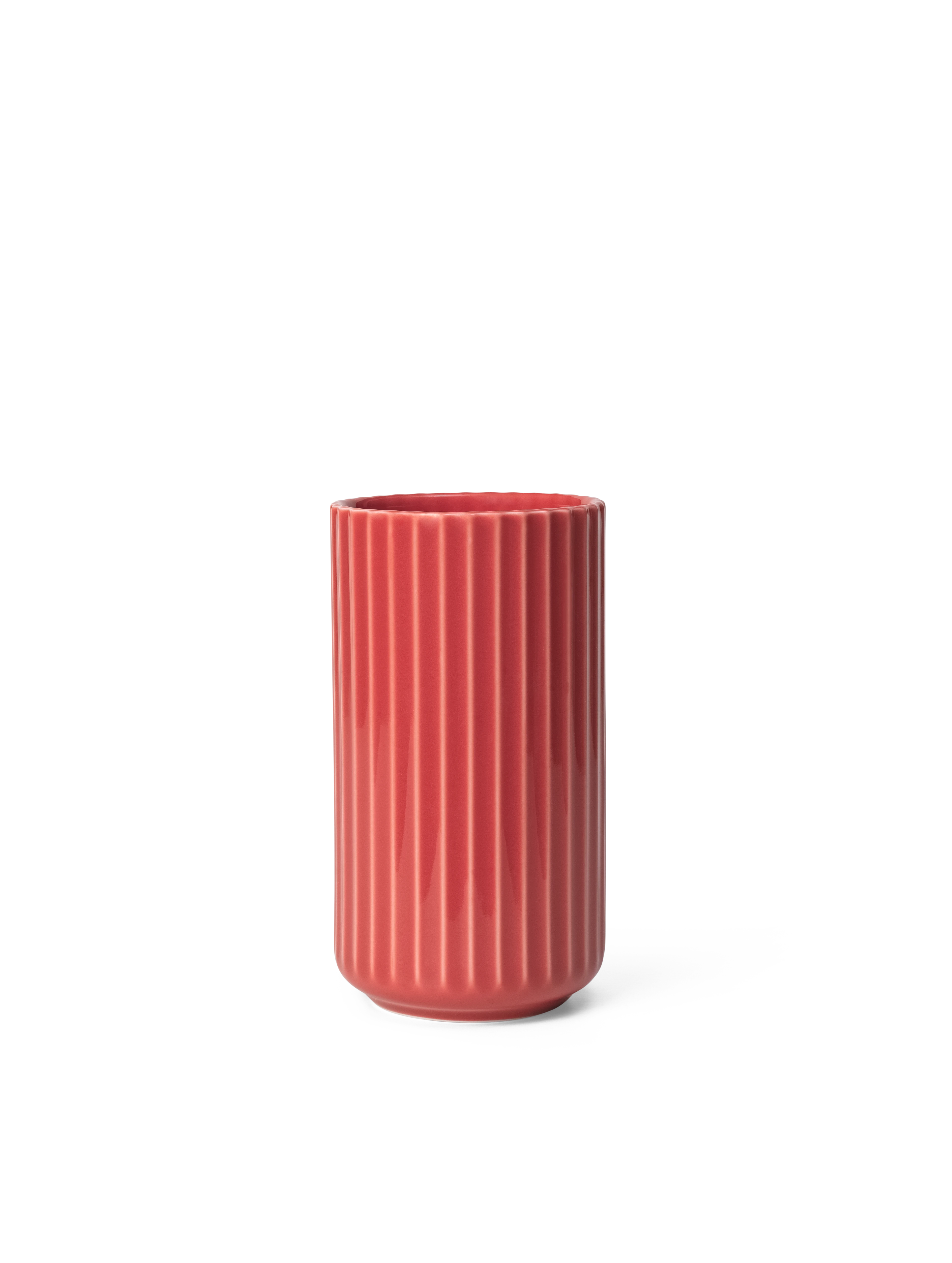 Vase H15.5 cm von Lyngby Porcelæn in der Farbe Rot, hergestellt aus Keramik