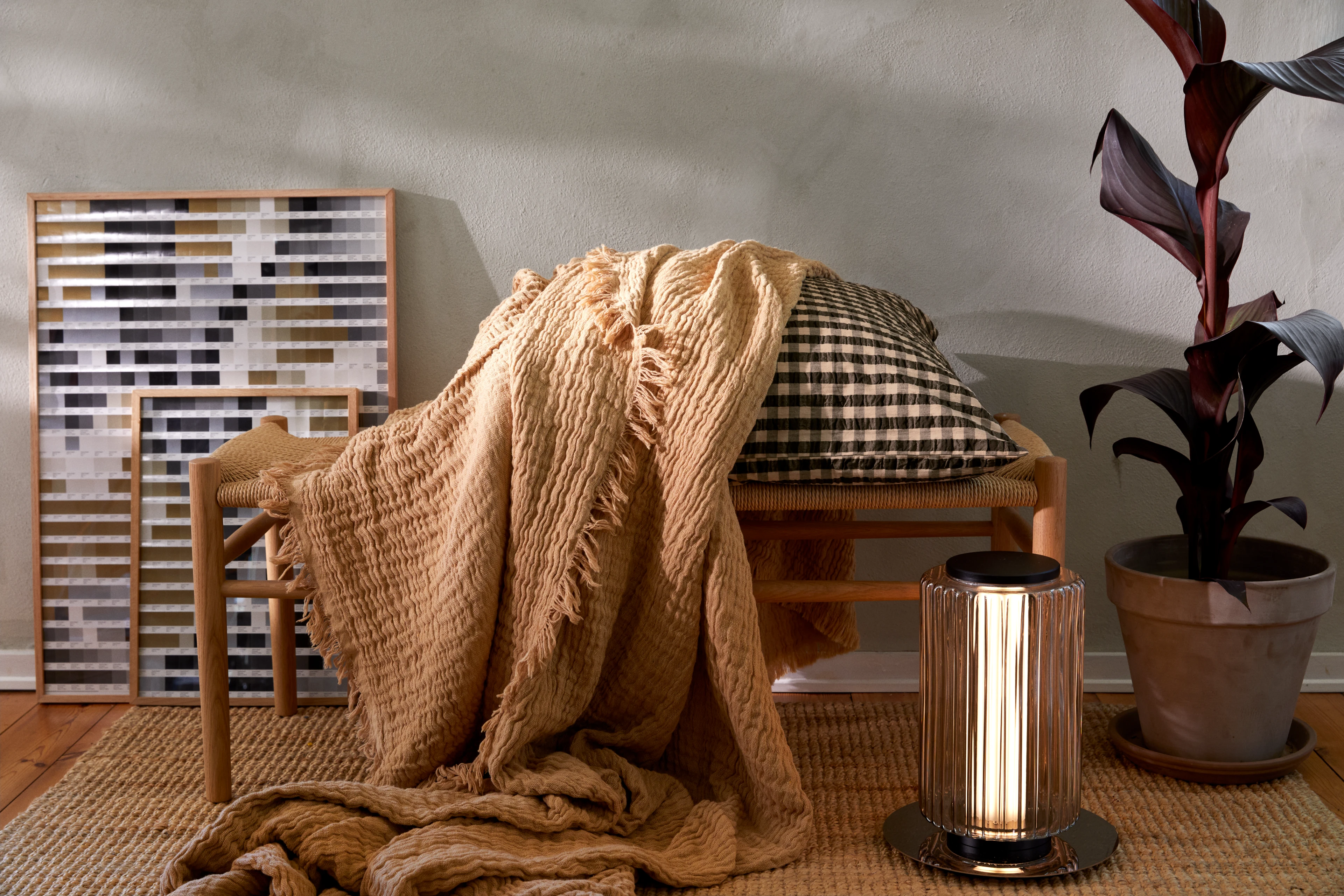 Överkast 240x260 cm från JUNA i färgen Sand, tillverkad av Bomullsblandning