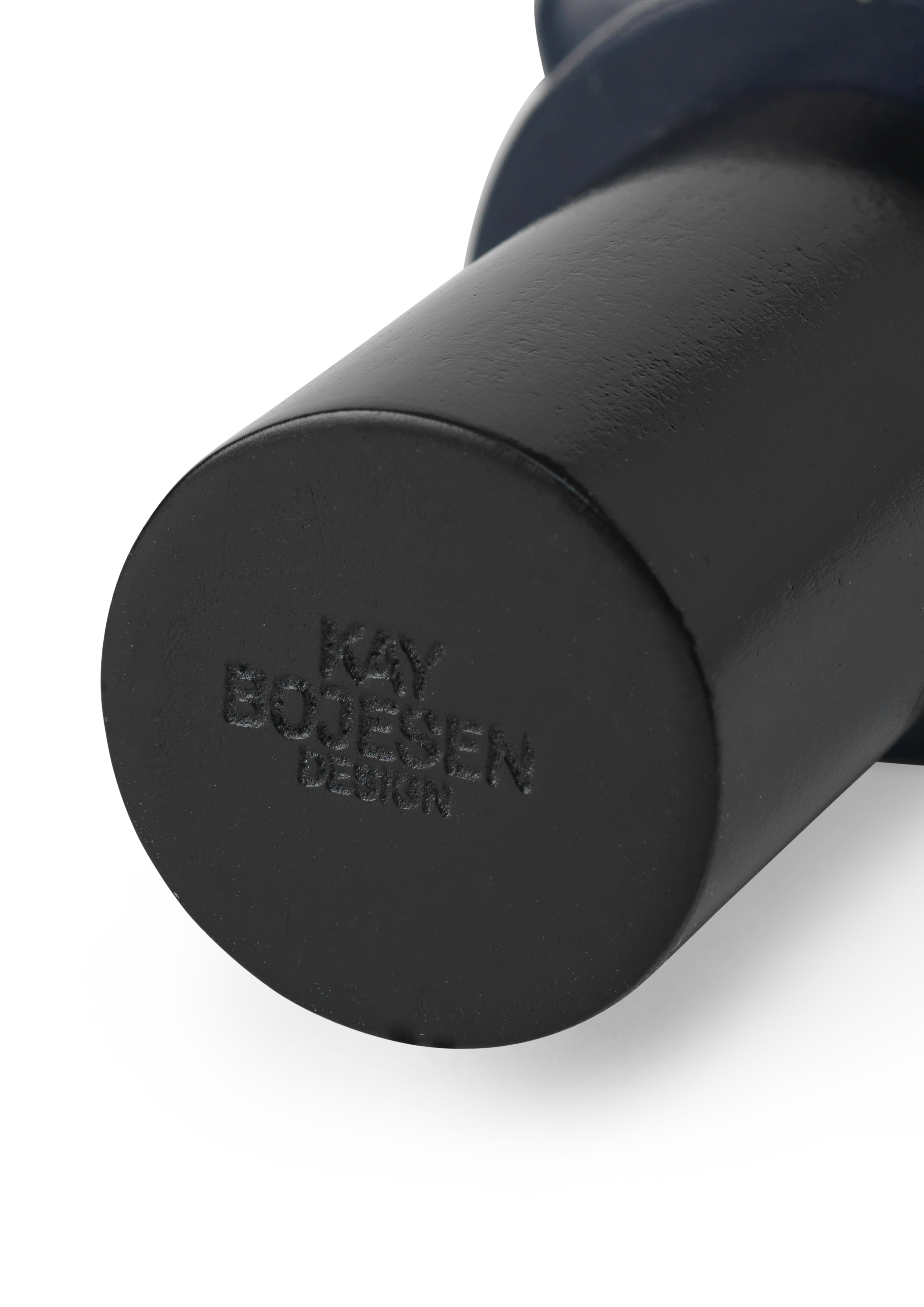 Groom H12 cm från Kay Bojesen i färgen Blå/Svart/Vit, tillverkad av Trä