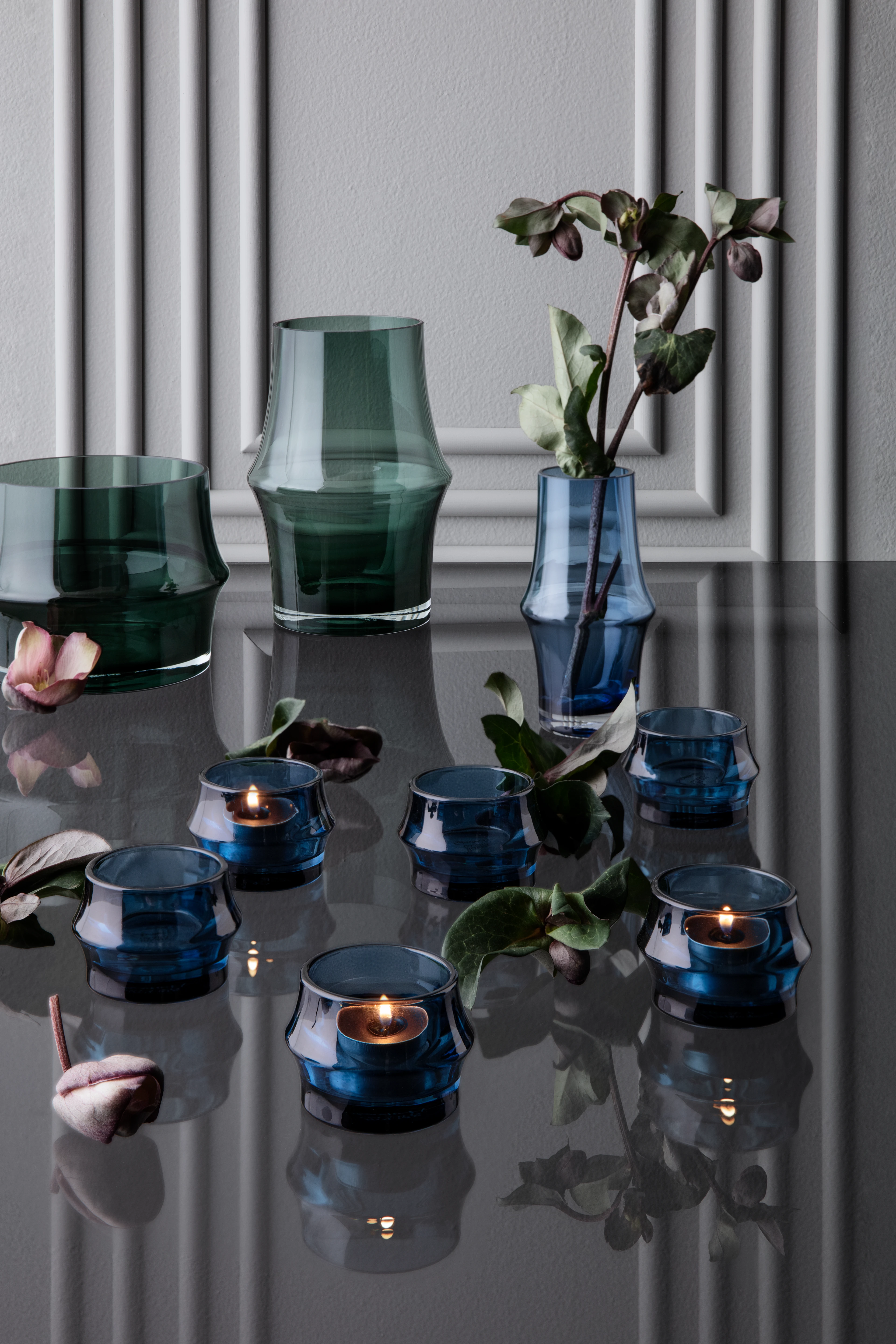 Tealight holder Ø7.2 cm 2 pcs. from Holmegaard in Dark blue color, made of Glass