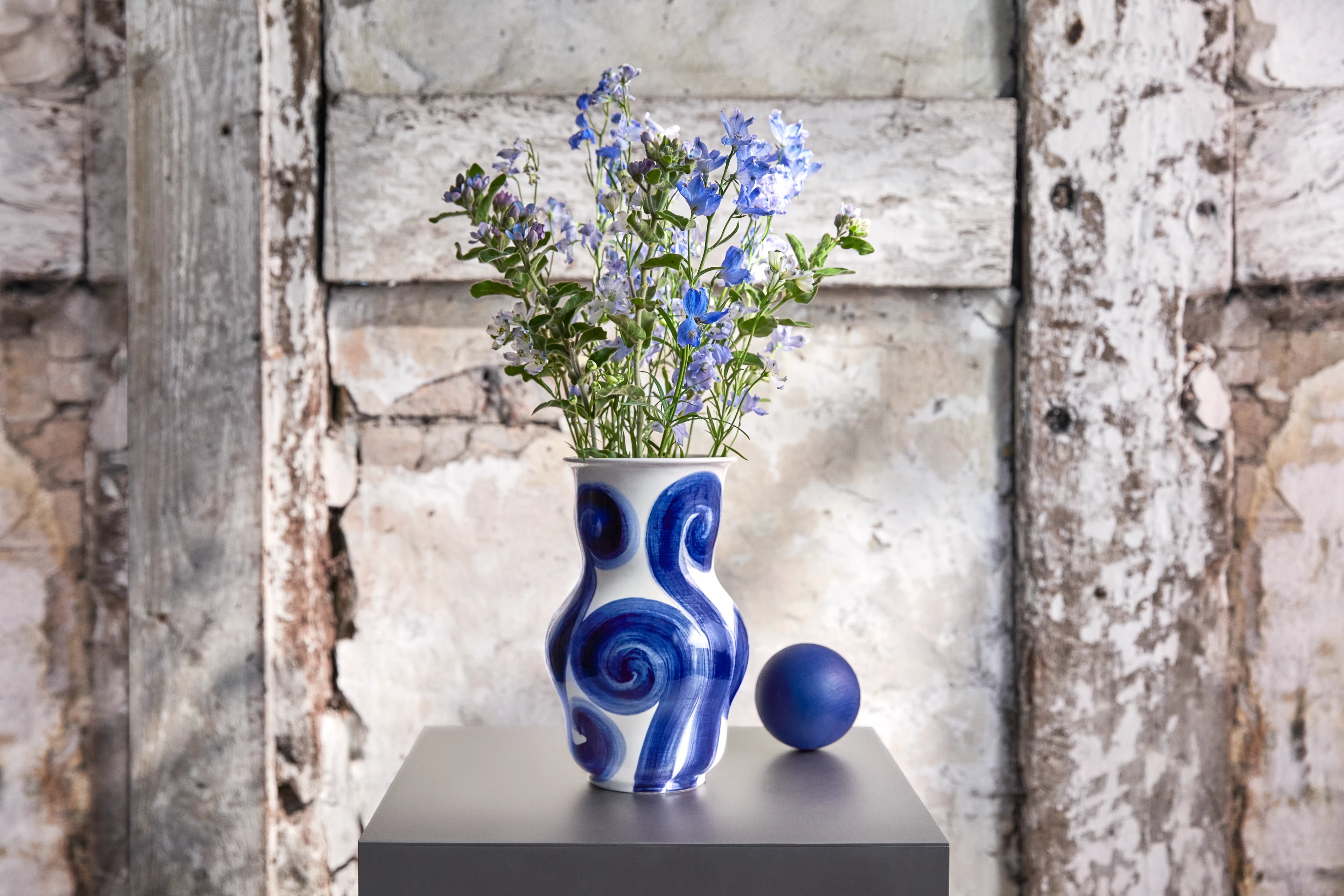 Vase H22.5 cm from Kähler  in Blue color, made of Ceramics