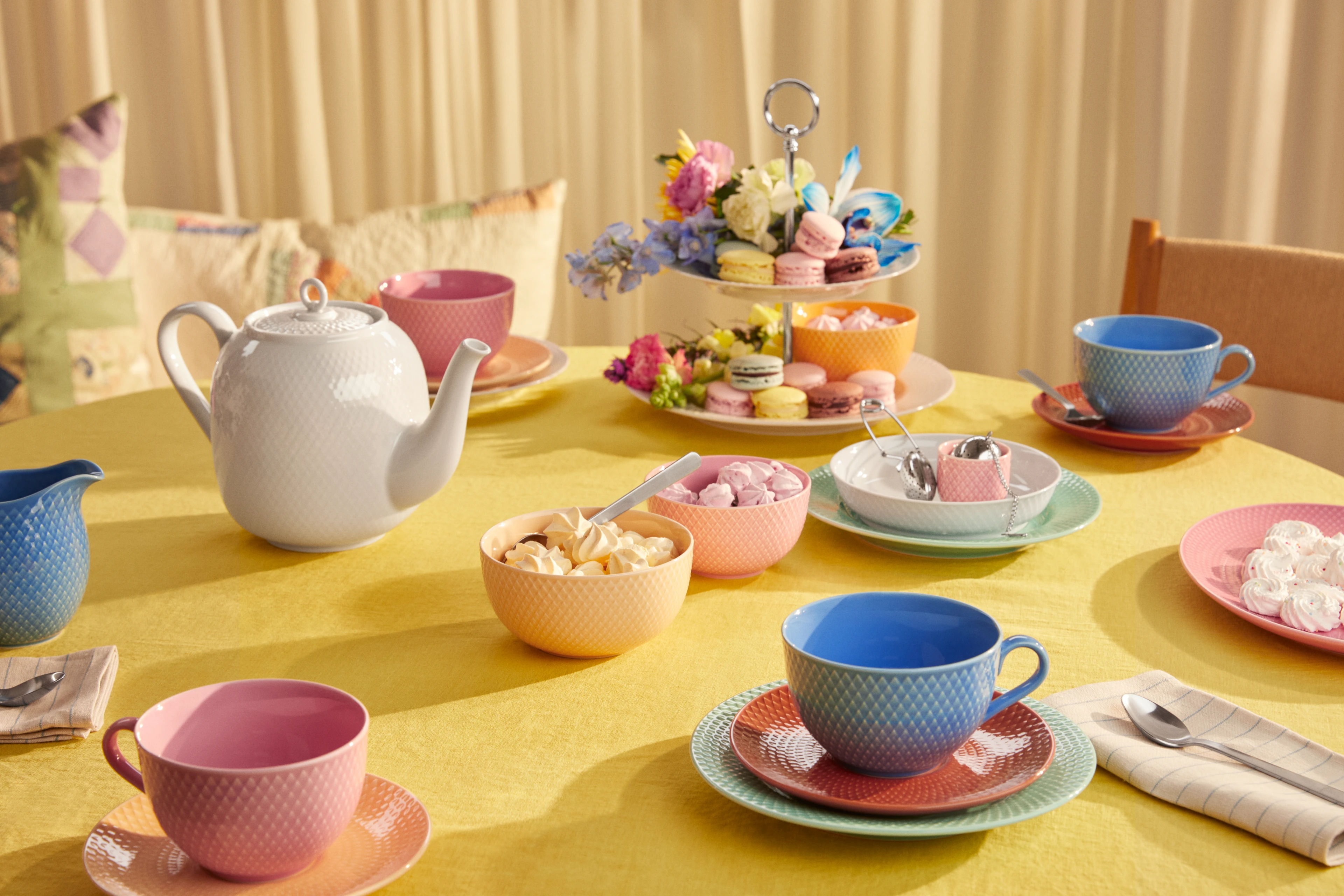 Lyngby Porcelæn Rhombe Color Skål Ø11 cm rosa | Køb her