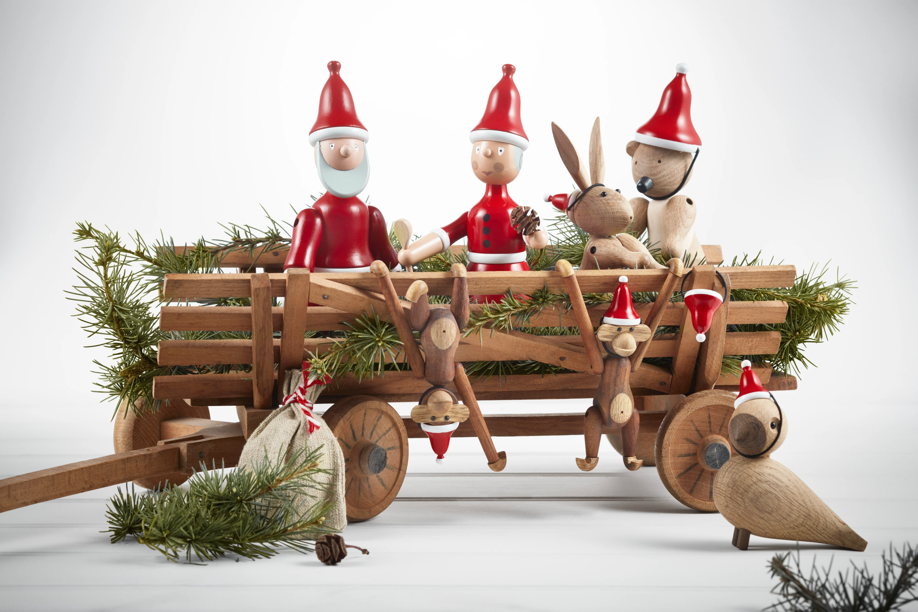 Santa Clara / Mrs Santa H19.5 cm from Kay Bojesen in Red/White color, made of Wood