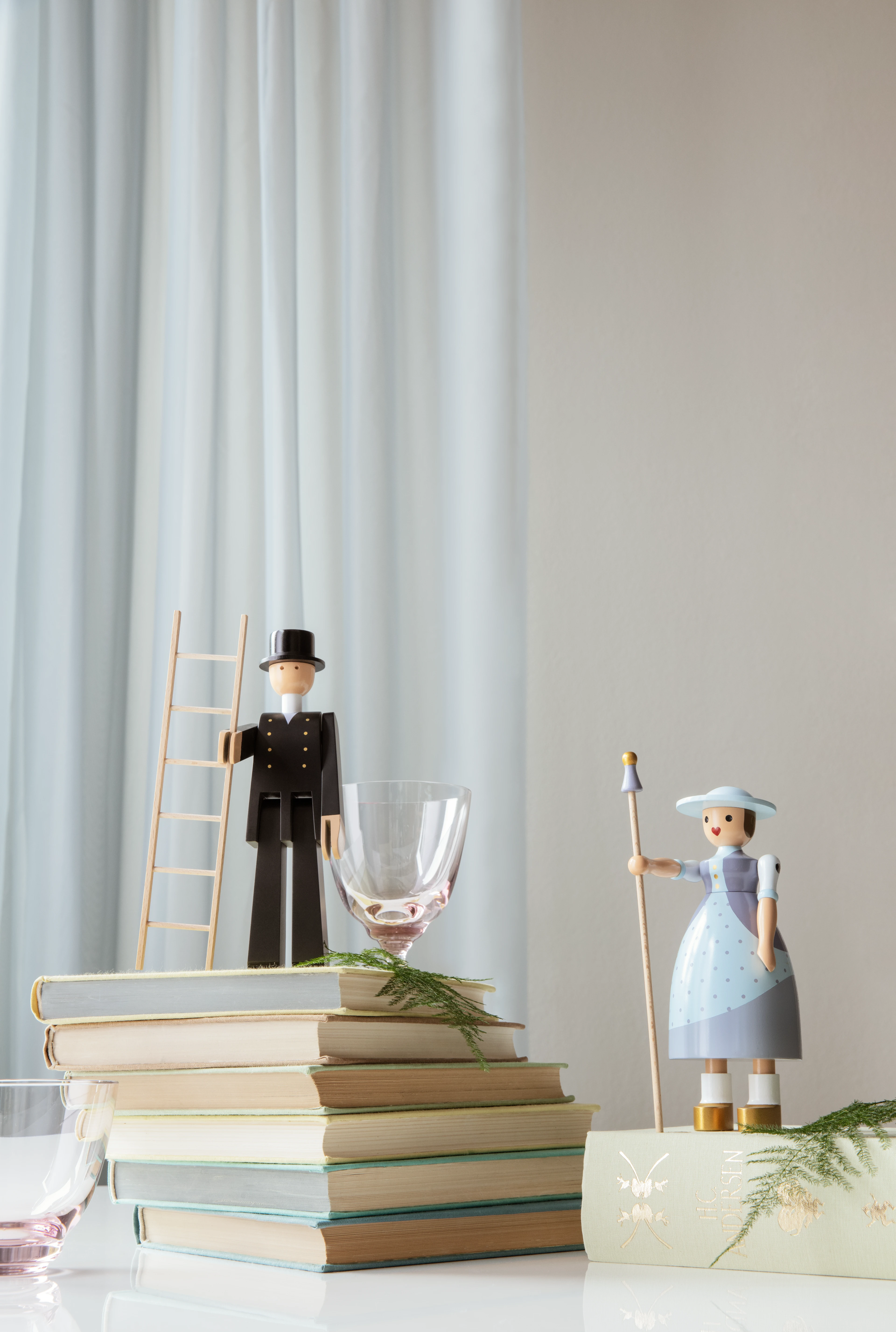 Herdeinnan H20 från Kay Bojesen i färgen Ljusblå, tillverkad av Trä