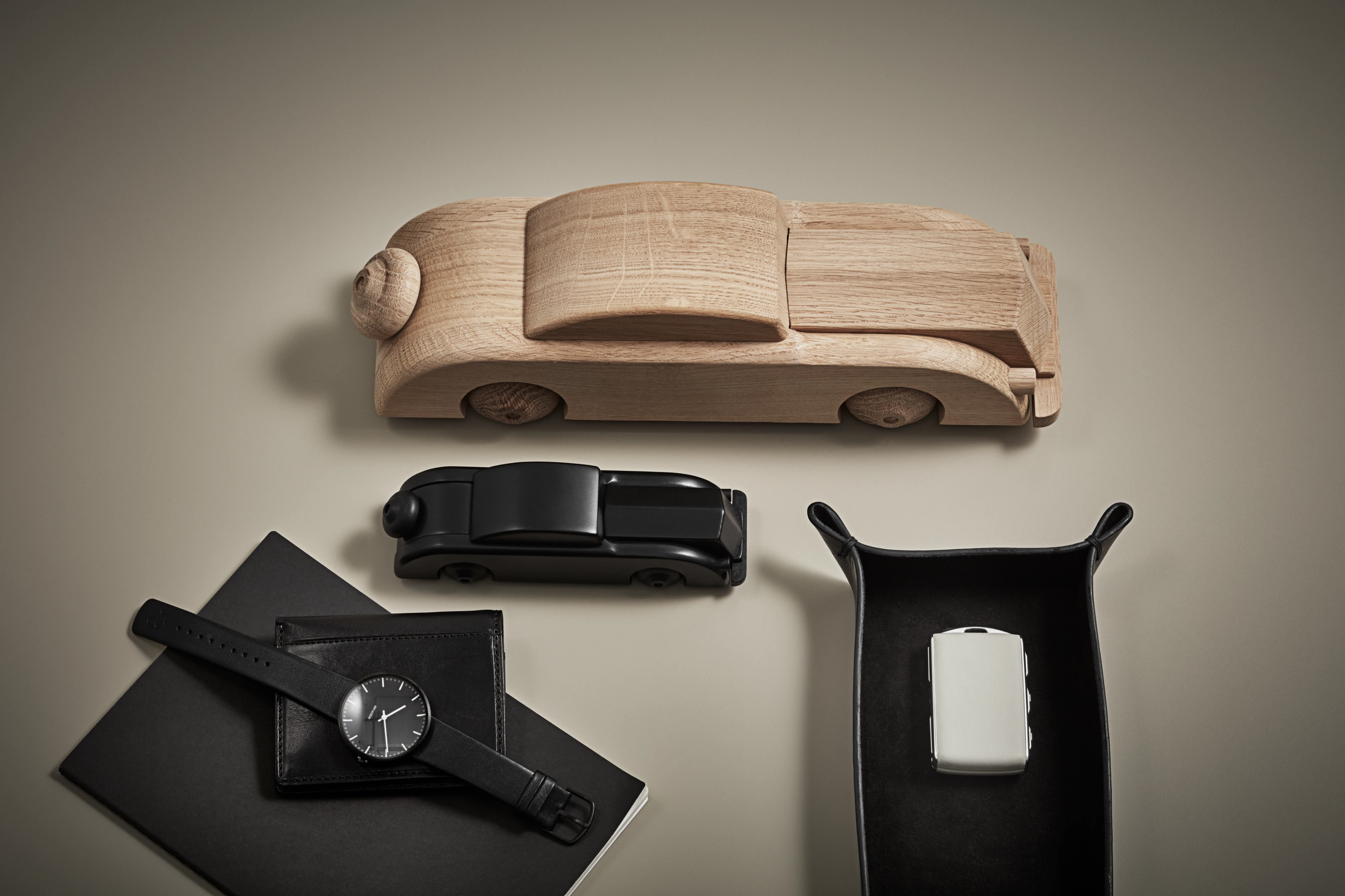 Limousine lille fra Kay Bojesen i farven Sort, lavet af Træ