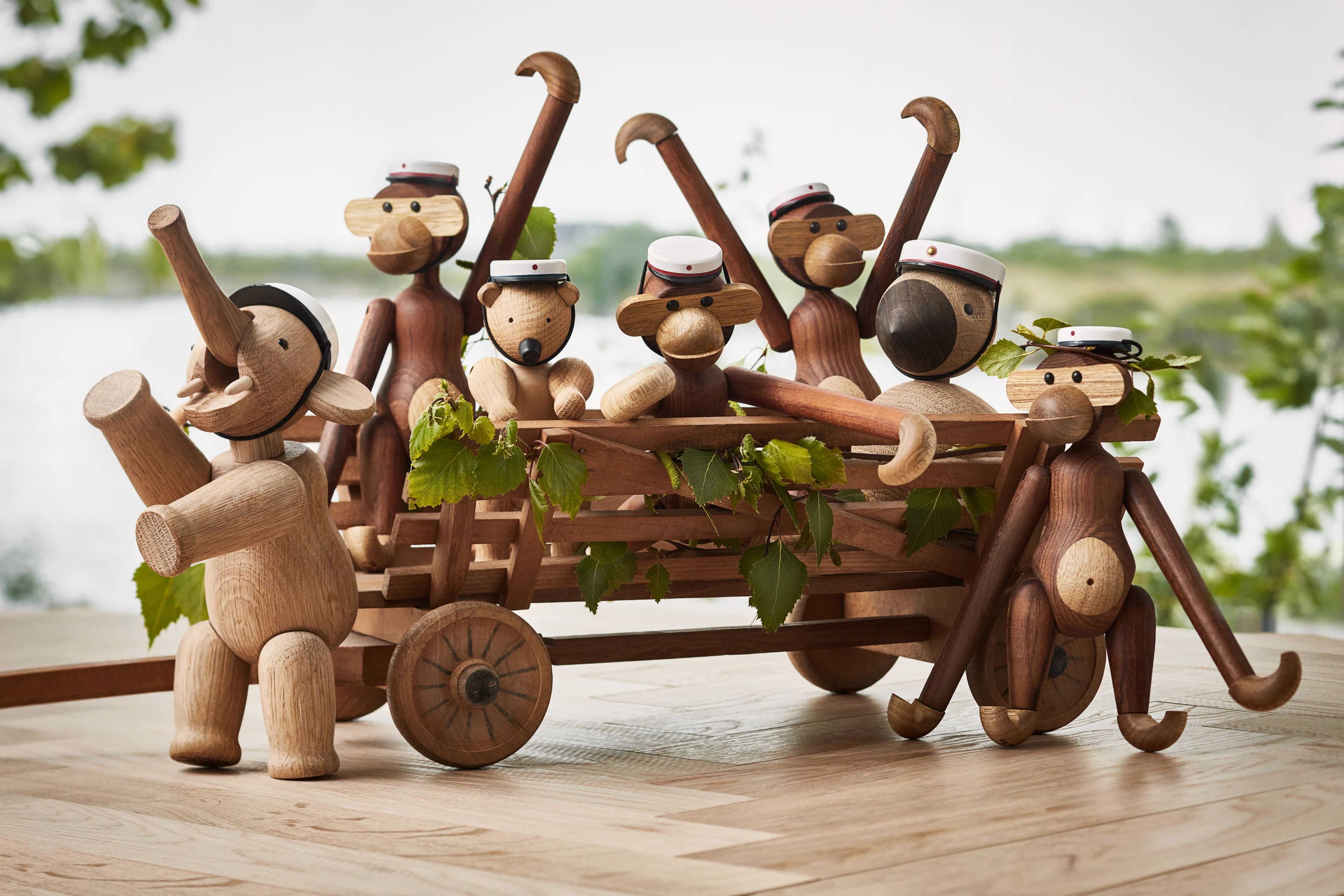 Student’s cap small from Kay Bojesen in Red color, made of Wood