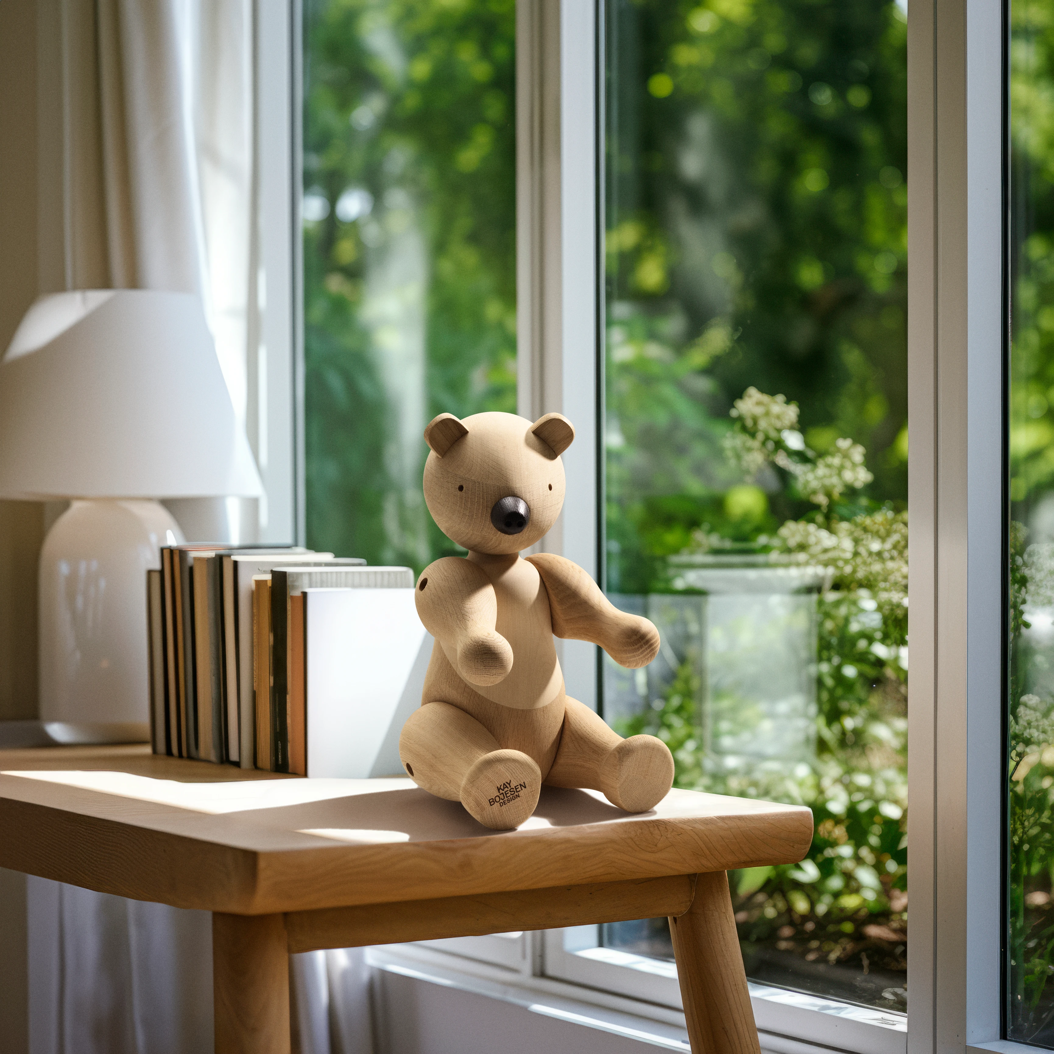 Bear large from Kay Bojesen in Oak/Maple color, made of Wood