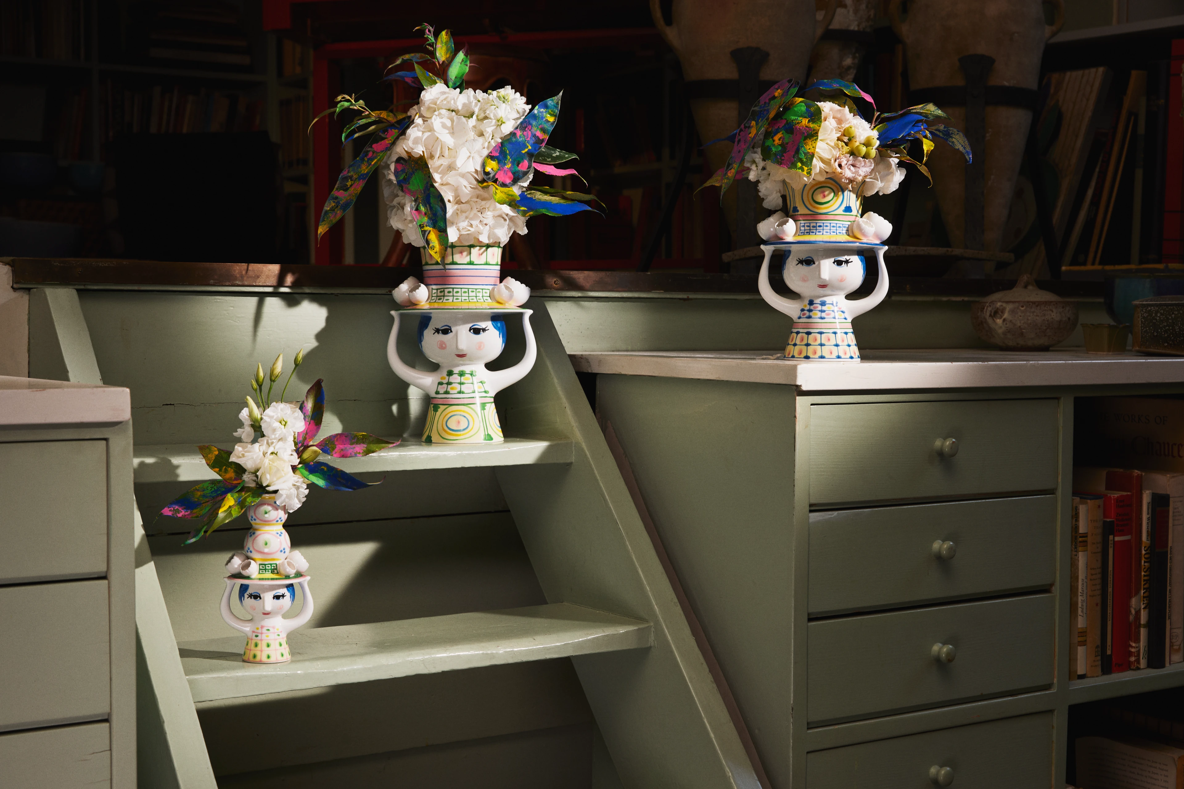 Vase H20.5 cm from Bjørn Wiinblad in Blue color, made of Ceramics