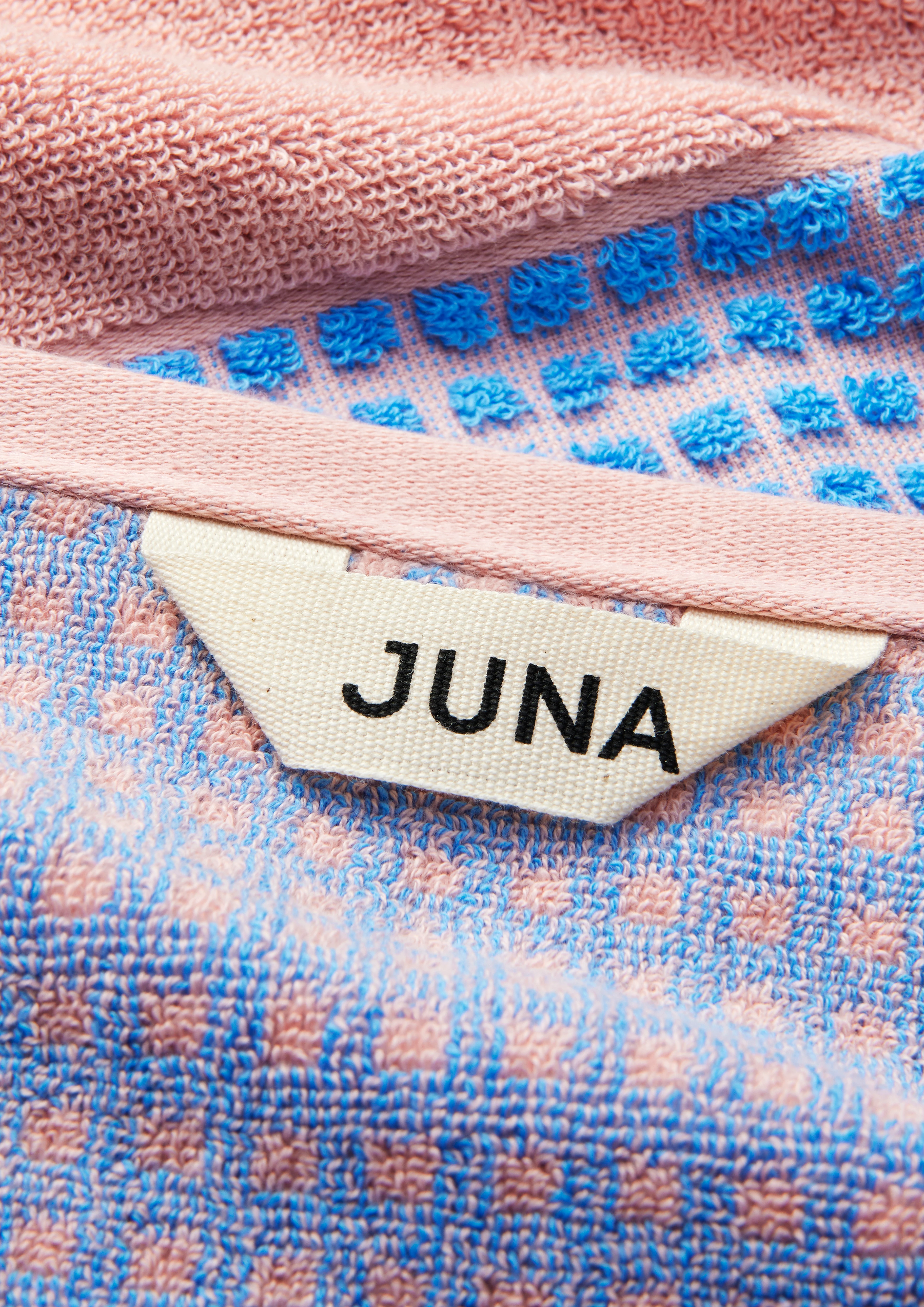 Håndklæde 50x100 cm fra JUNA i farven Soft pink/Blå, lavet af Bomuld