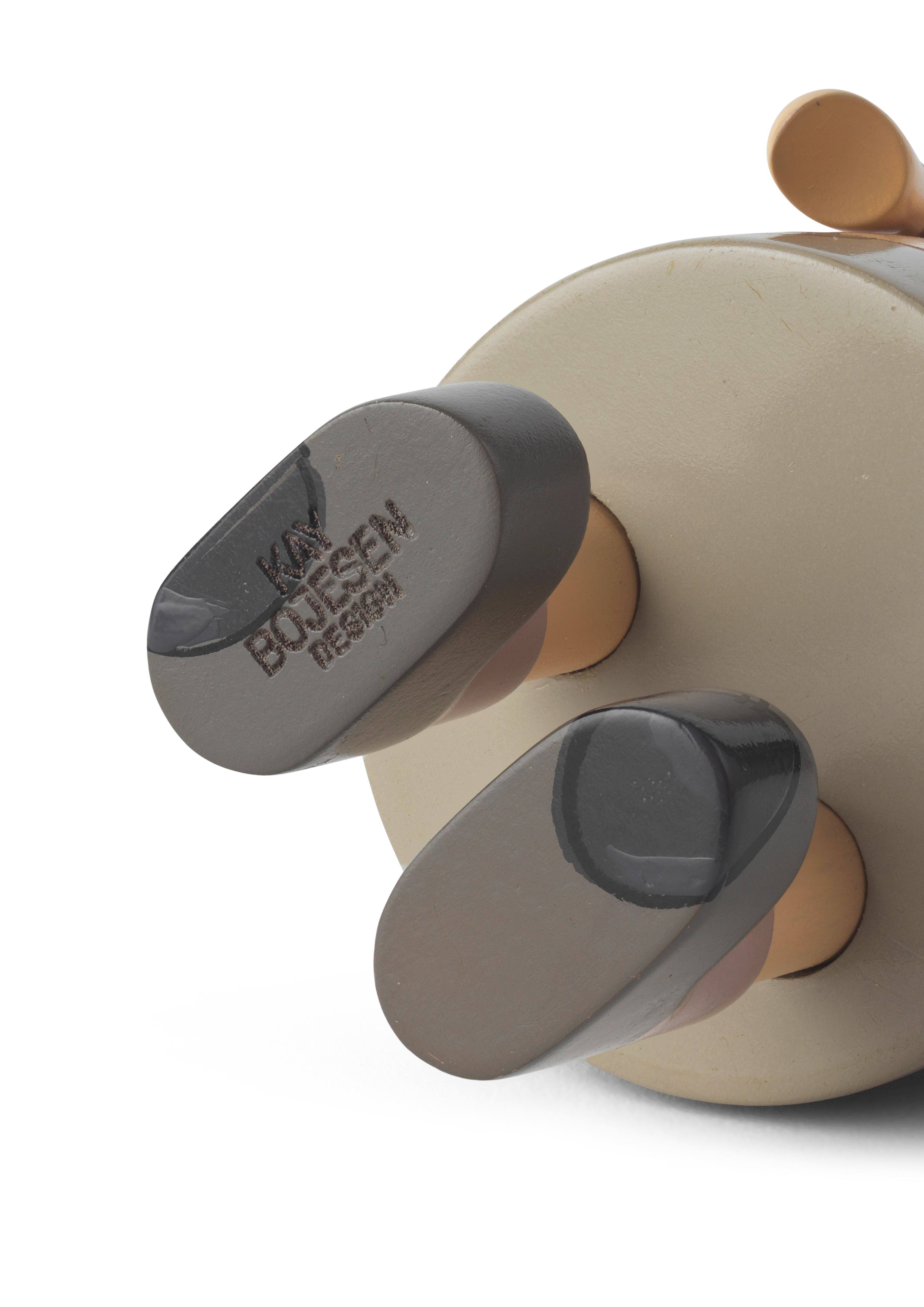 Den lille piken med svovelstikkene H14.5 fra Kay Bojesen i fargen Multi, laget av Tre