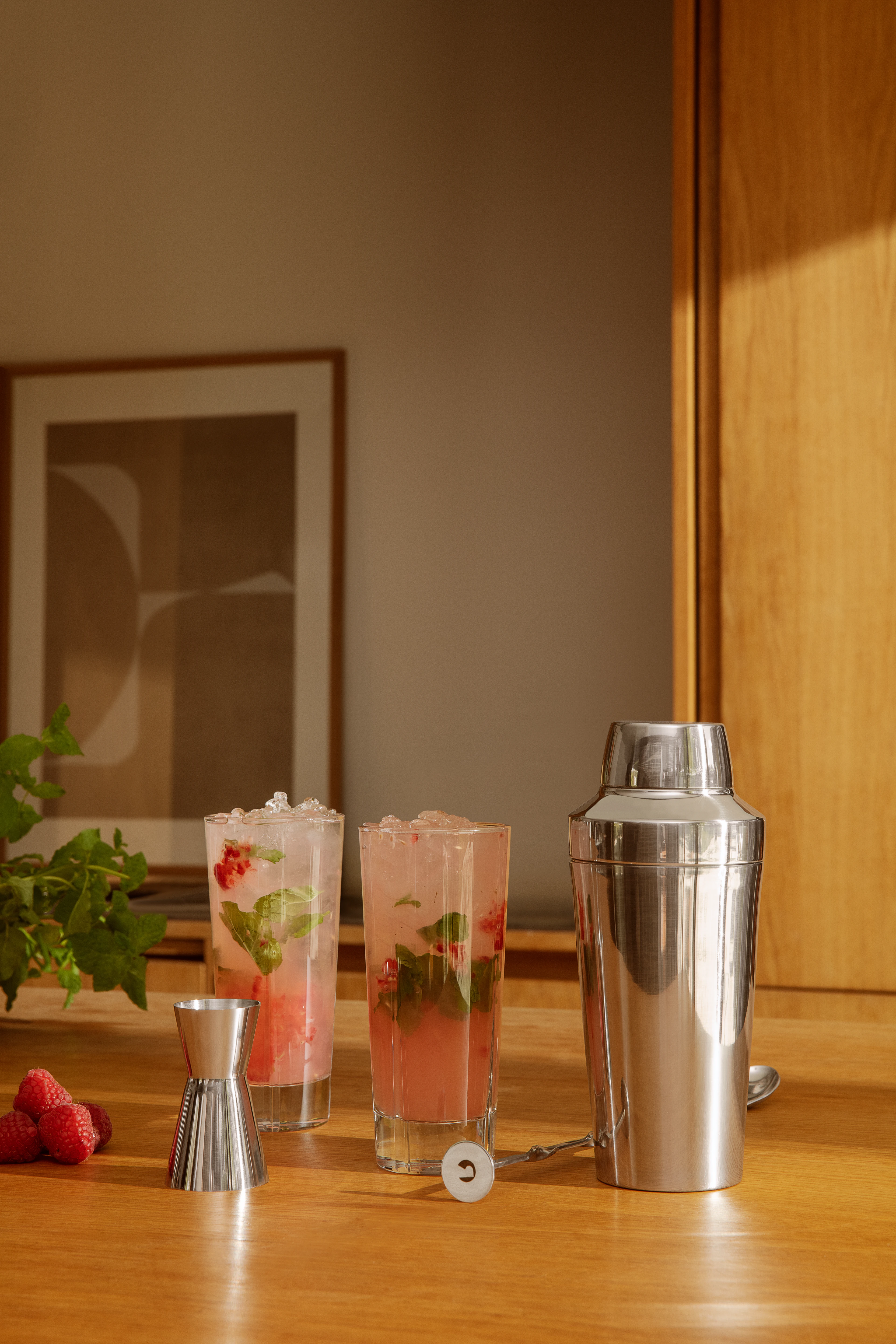 Shaker H20 cm von Rosendahl in der Farbe Stahl, hergestellt aus Metall