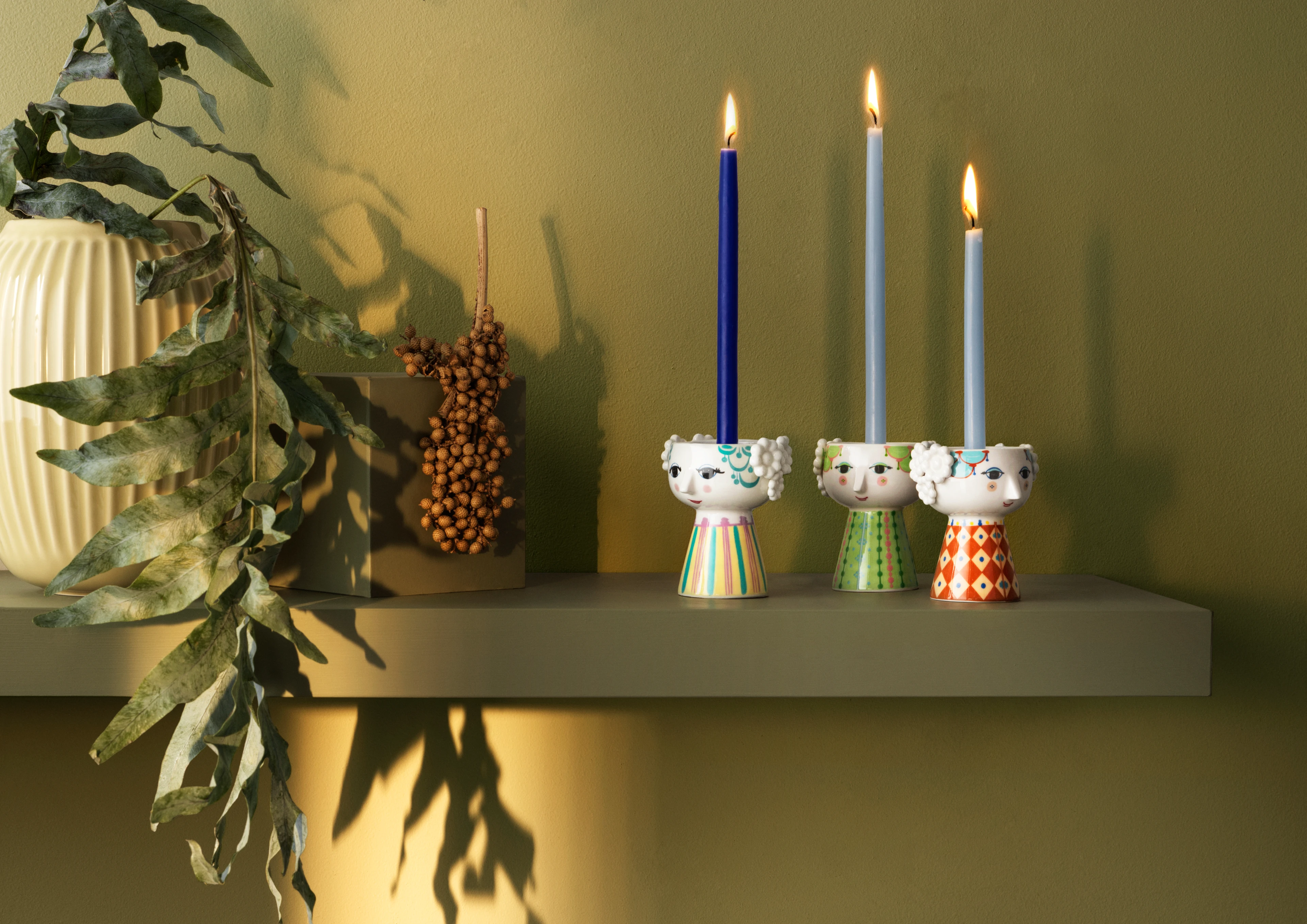 Candle holder H9.5 cm from Bjørn Wiinblad in Light blue color, made of Ceramics