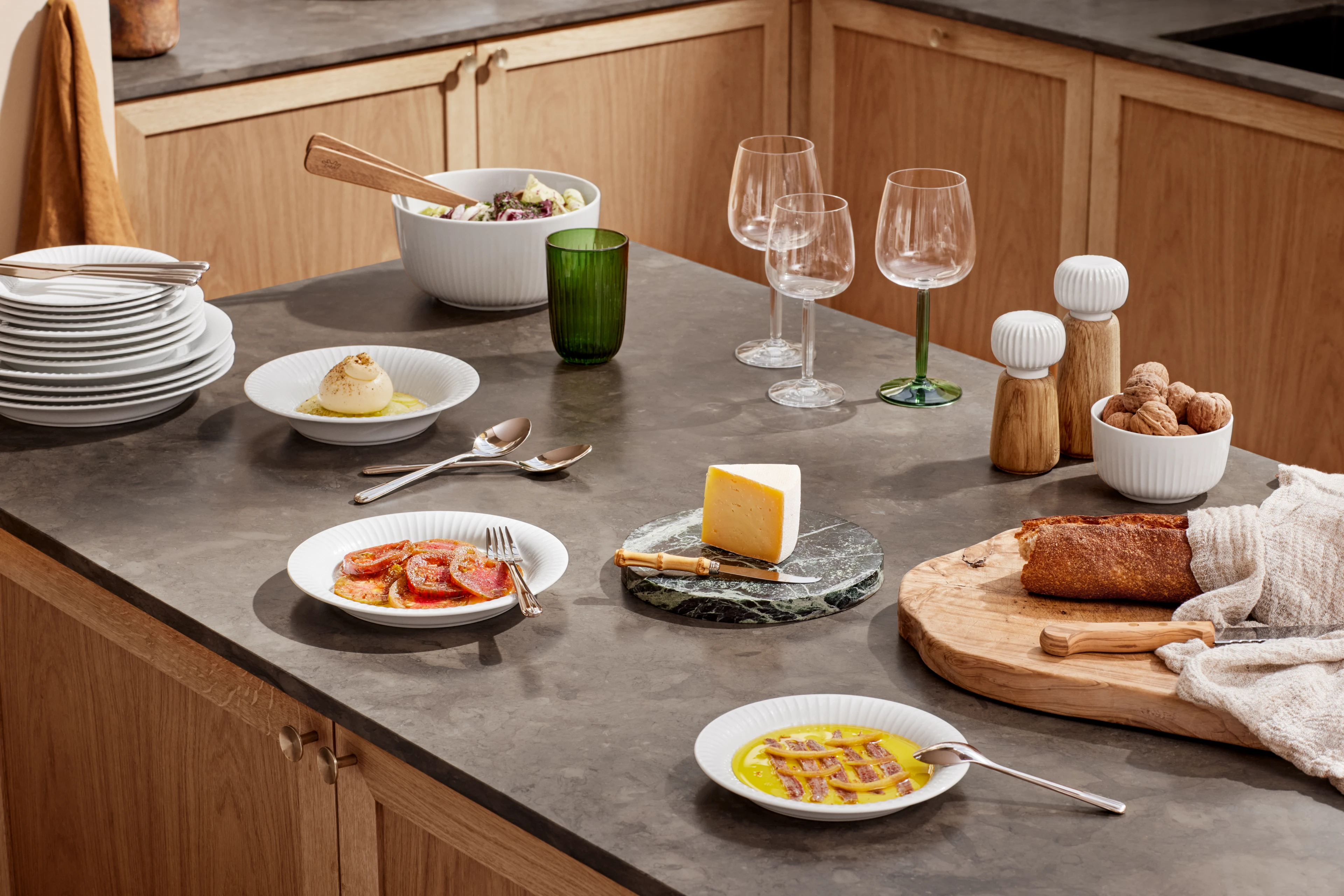 Tallerken Ø27 cm fra Kähler i fargen Hvit, laget av Keramikk