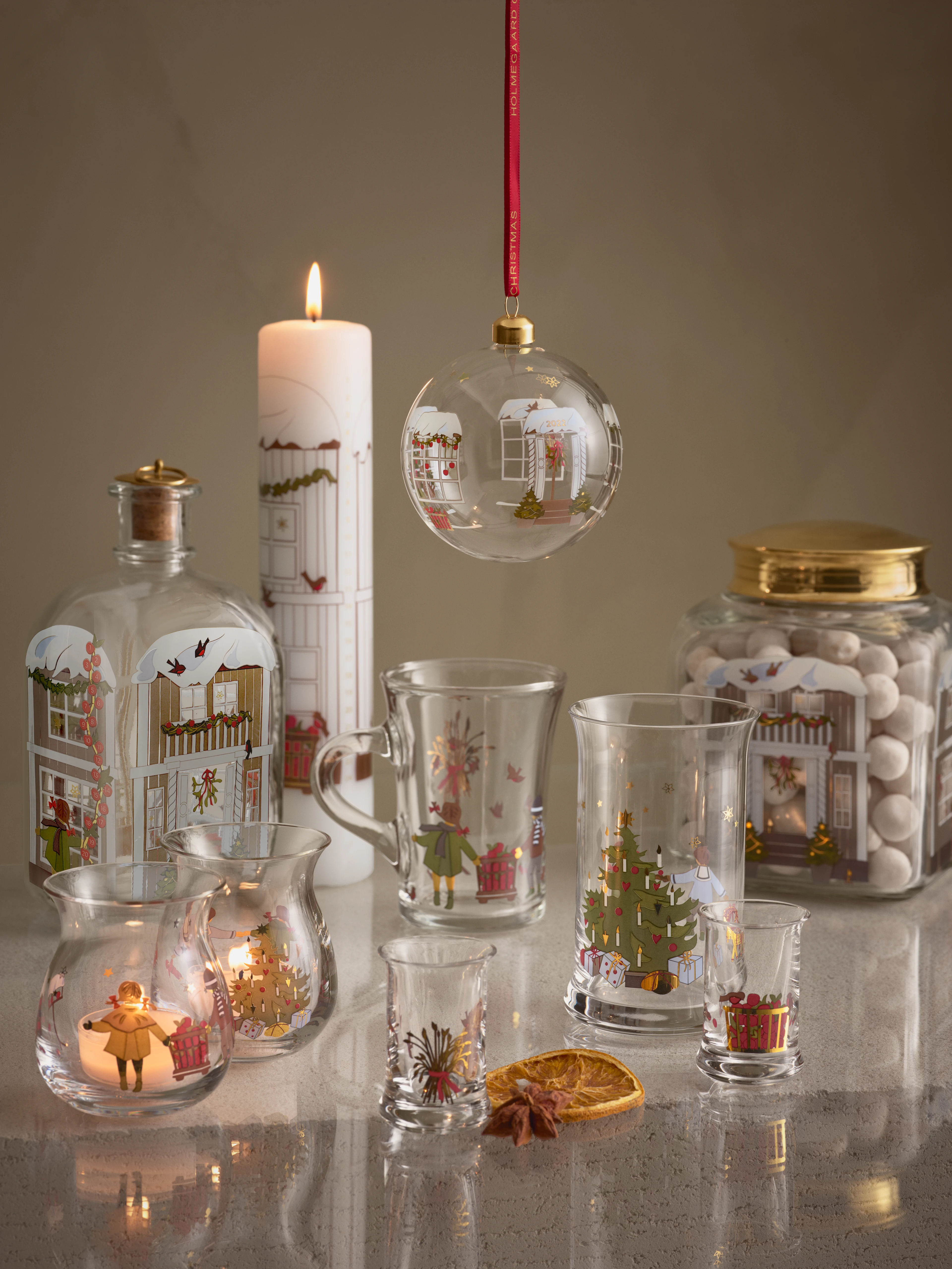 Weihnachtsteelichthalter 2022 H7.5 2 Stck. von Holmegaard in der Farbe Multi, hergestellt aus Glas