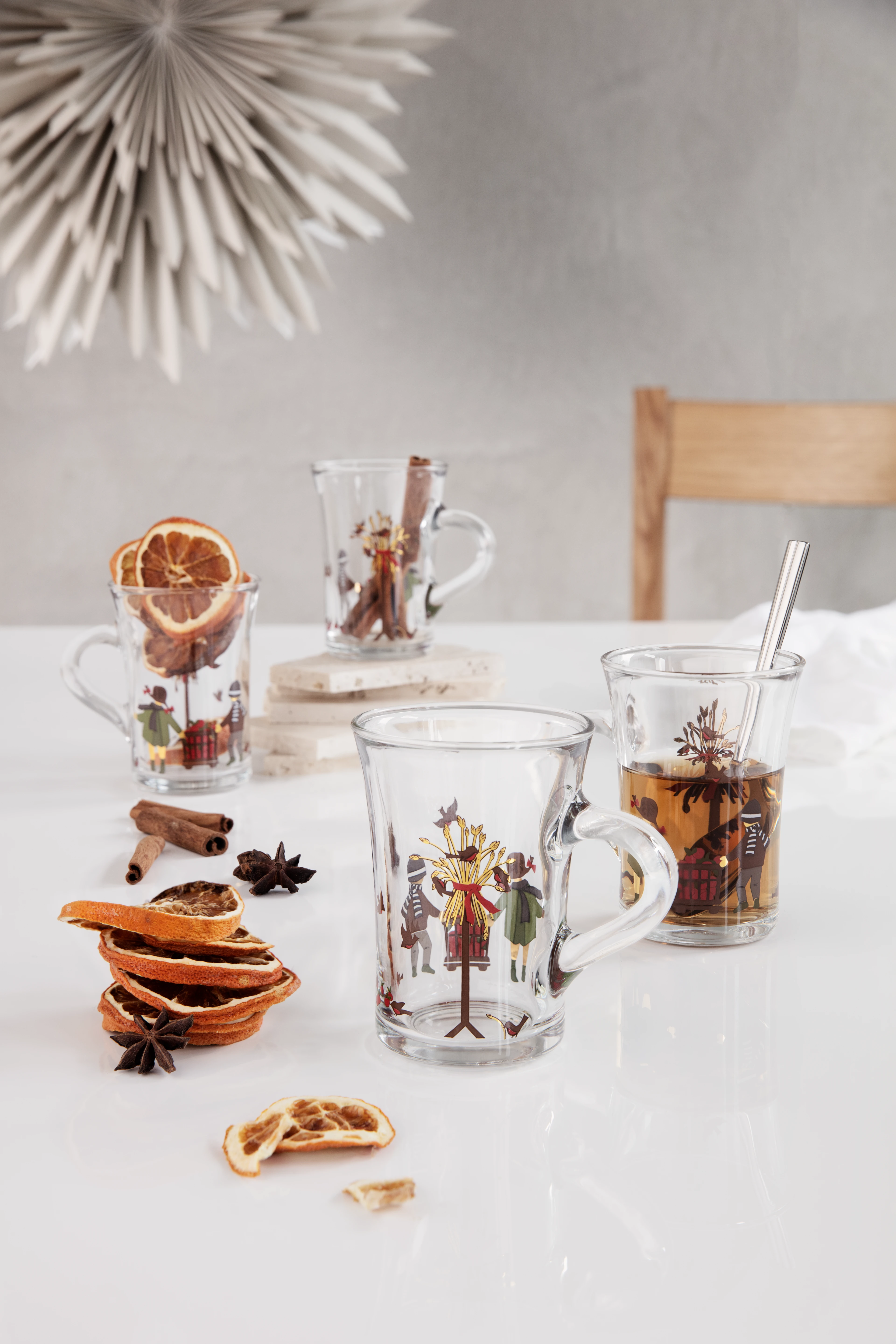 Julehotdrink 4 stk. fra Holmegaard i farven Multi, lavet af Glas