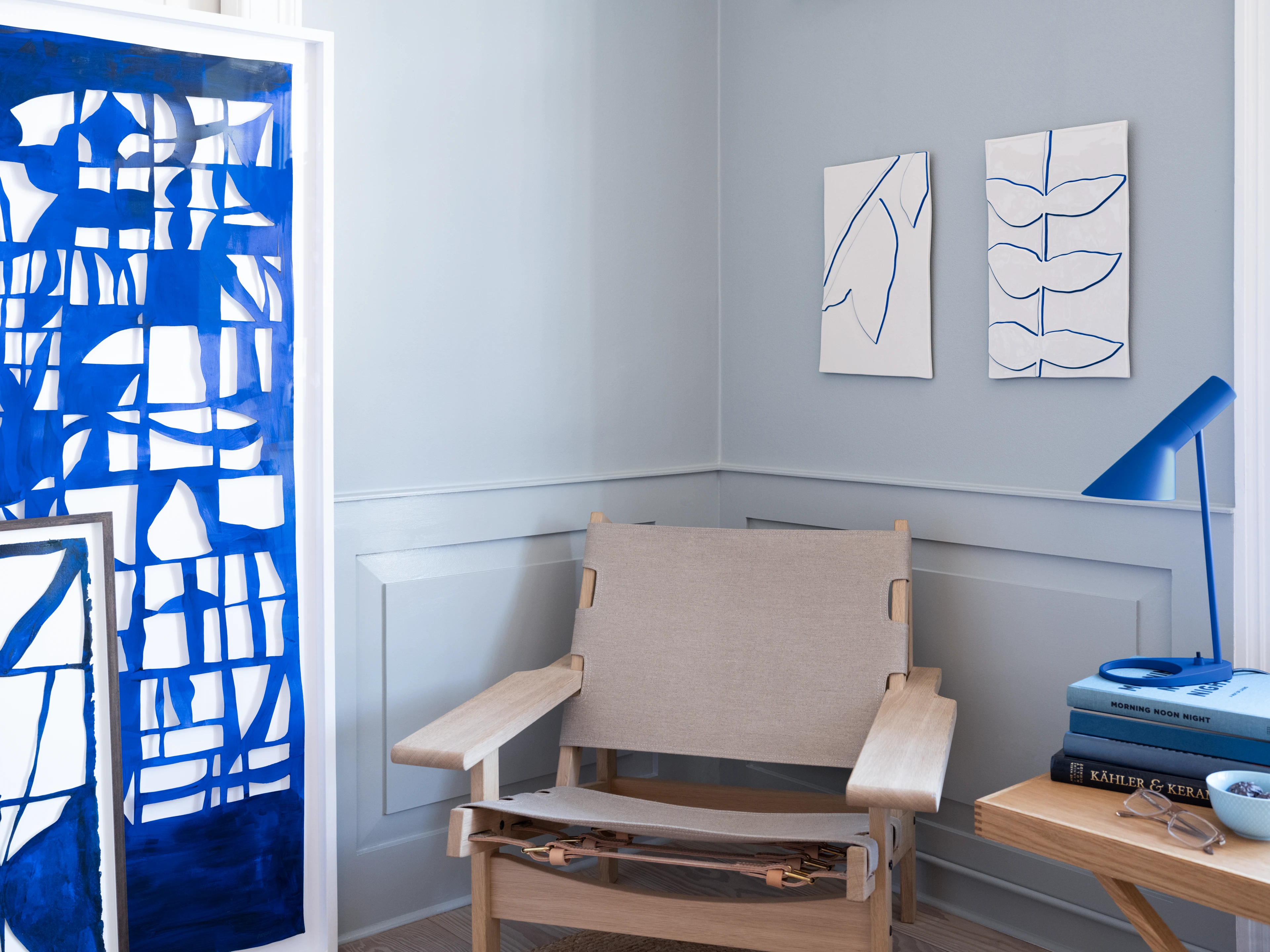 crown 28x43cm from Kähler  in White color, made of Ceramics