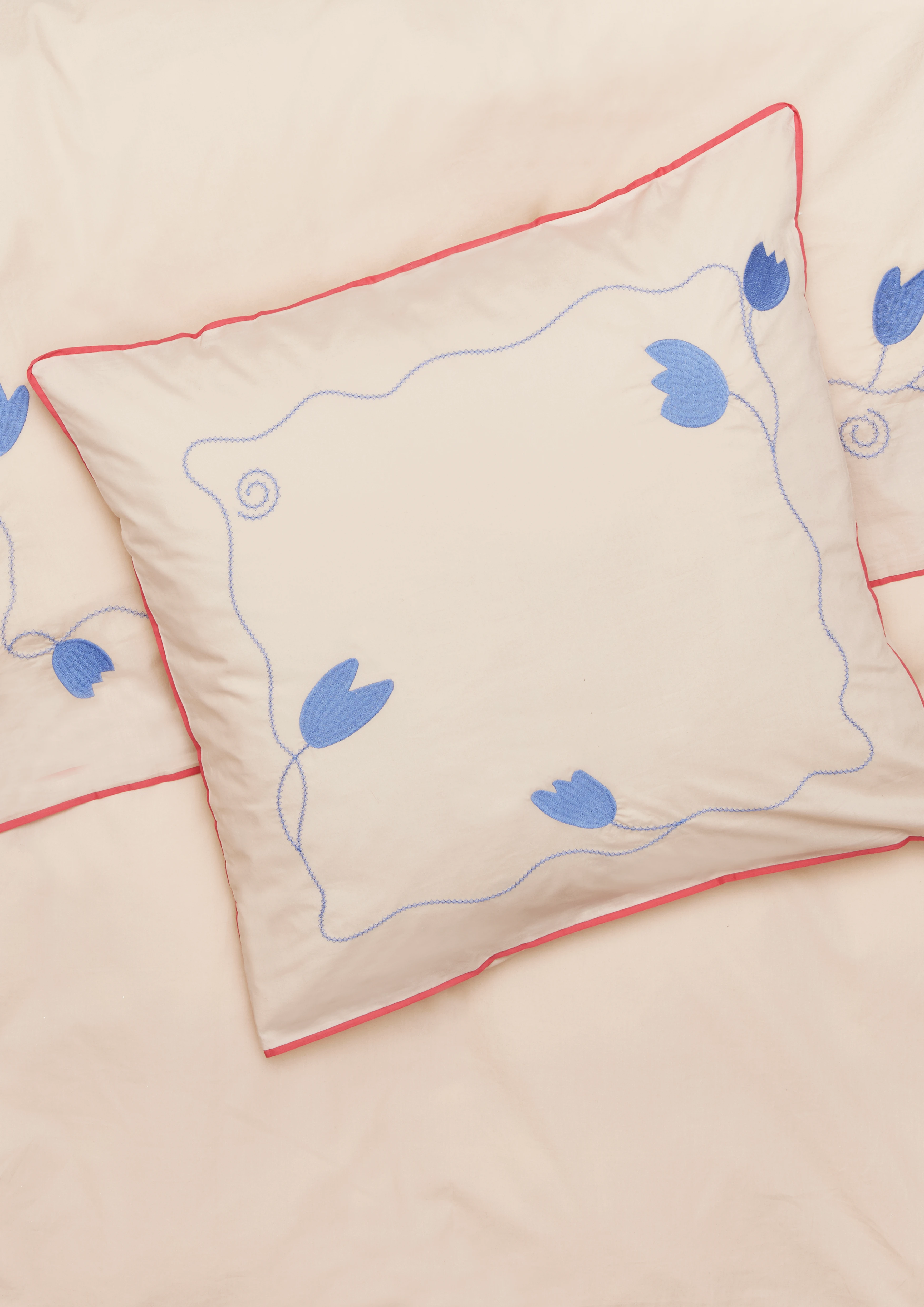 Bed linen 140x220 cm from JUNA in Sand color, made of Cotton