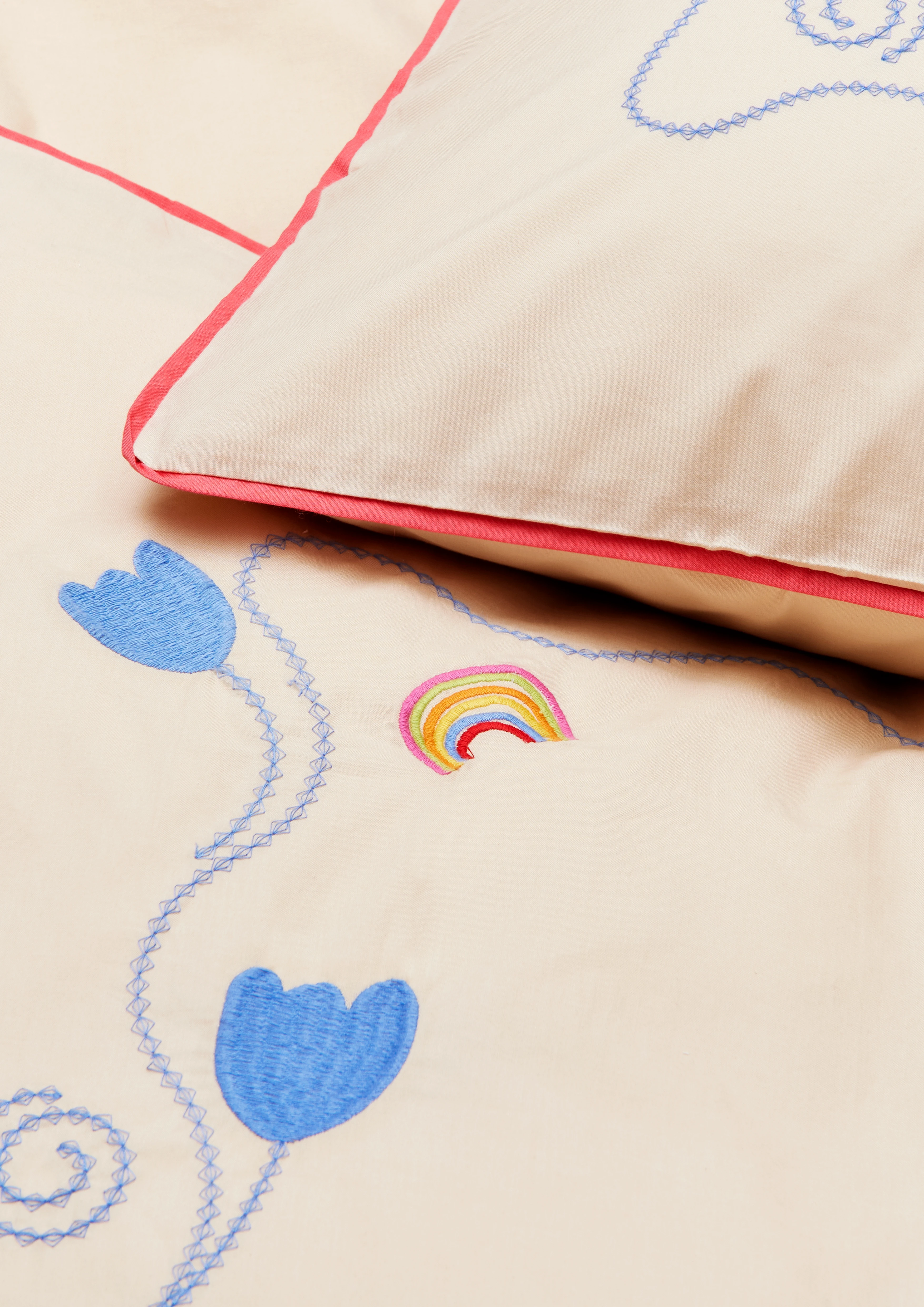 Bed linen 140x220 cm from JUNA in Sand color, made of Cotton