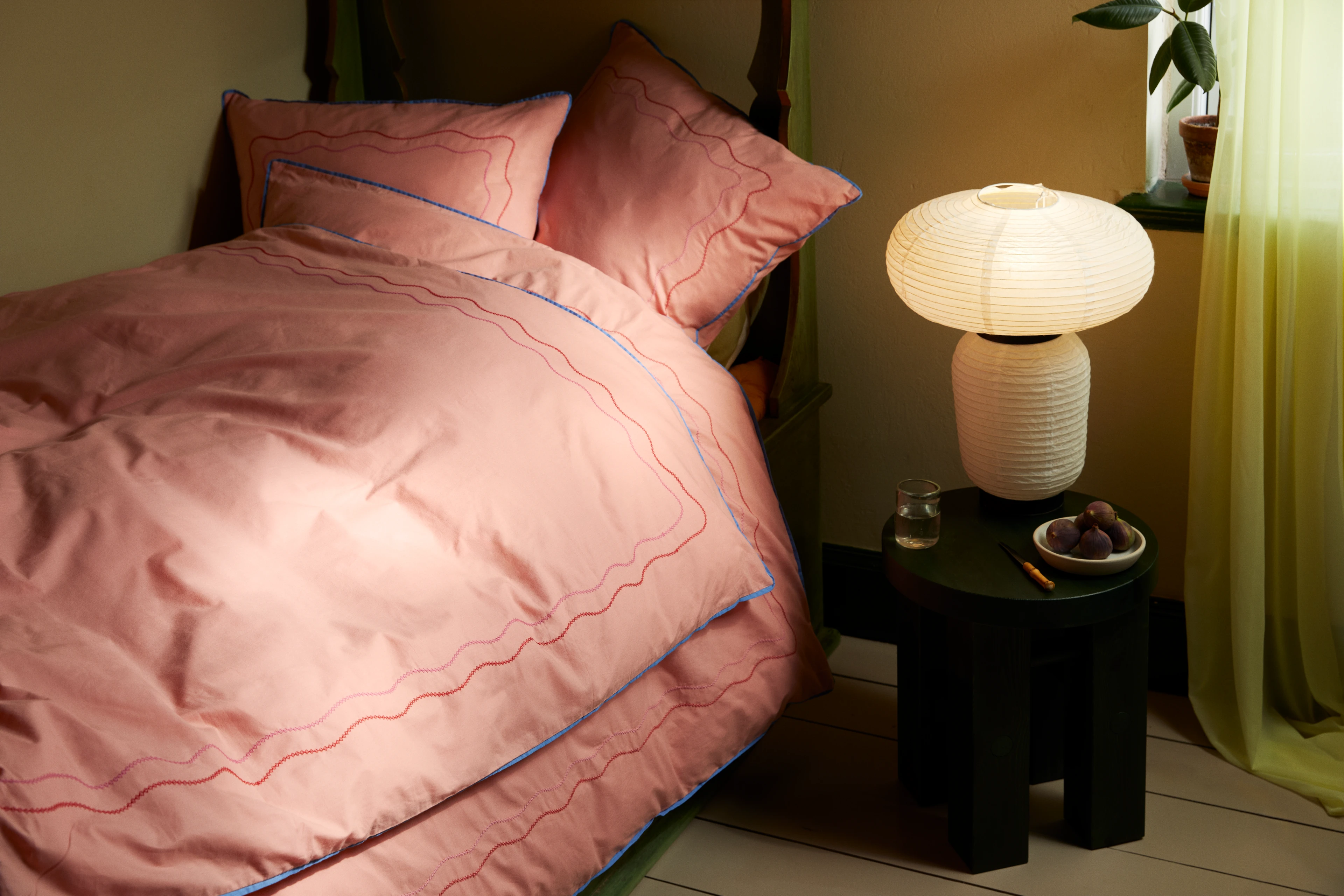 Sengetøy 140x220 cm fra JUNA i fargen Soft pink, laget av Bomull