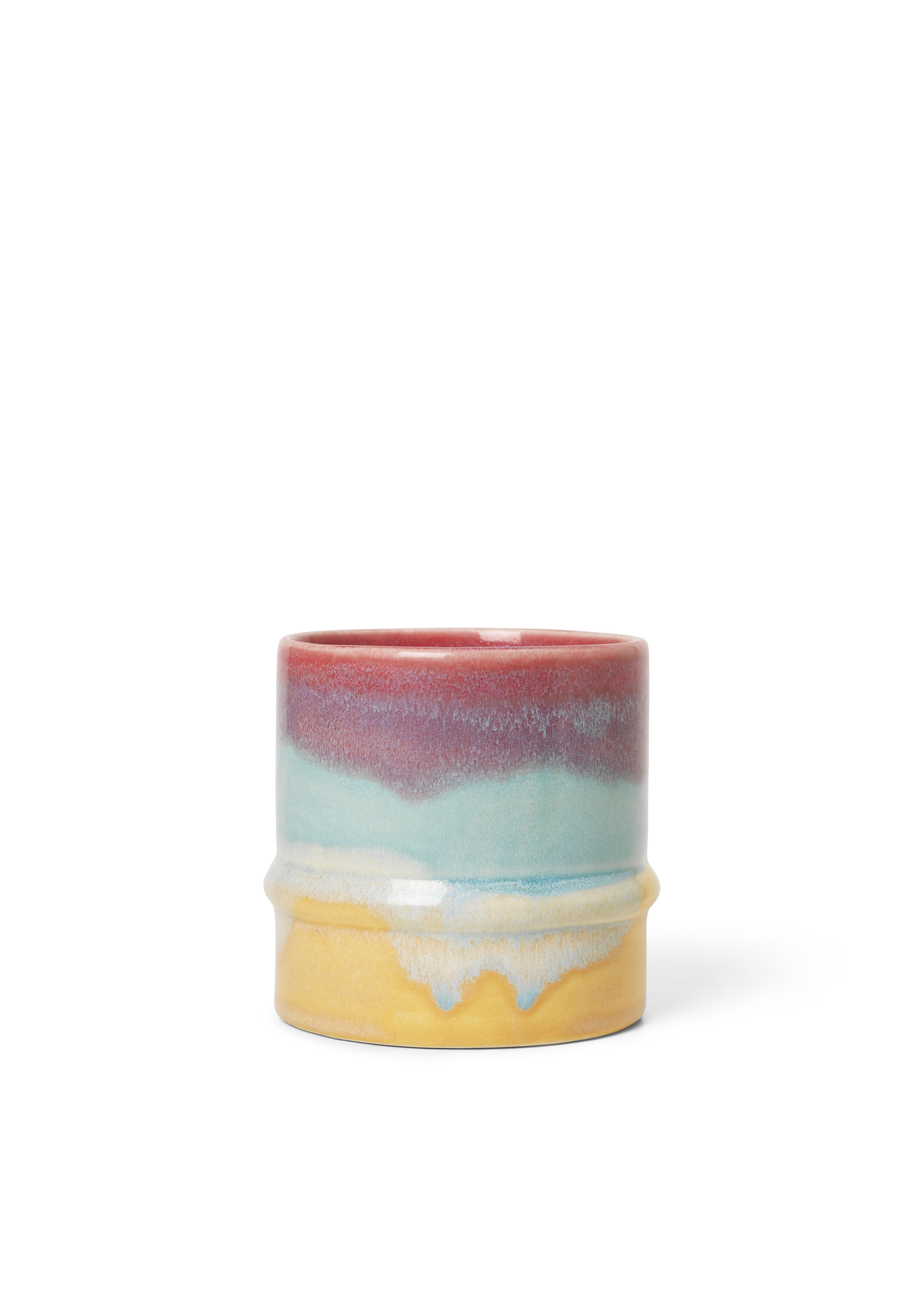 Becher 36 cl von Kähler in der Farbe Pink/Mint/Gelb, hergestellt aus Keramik