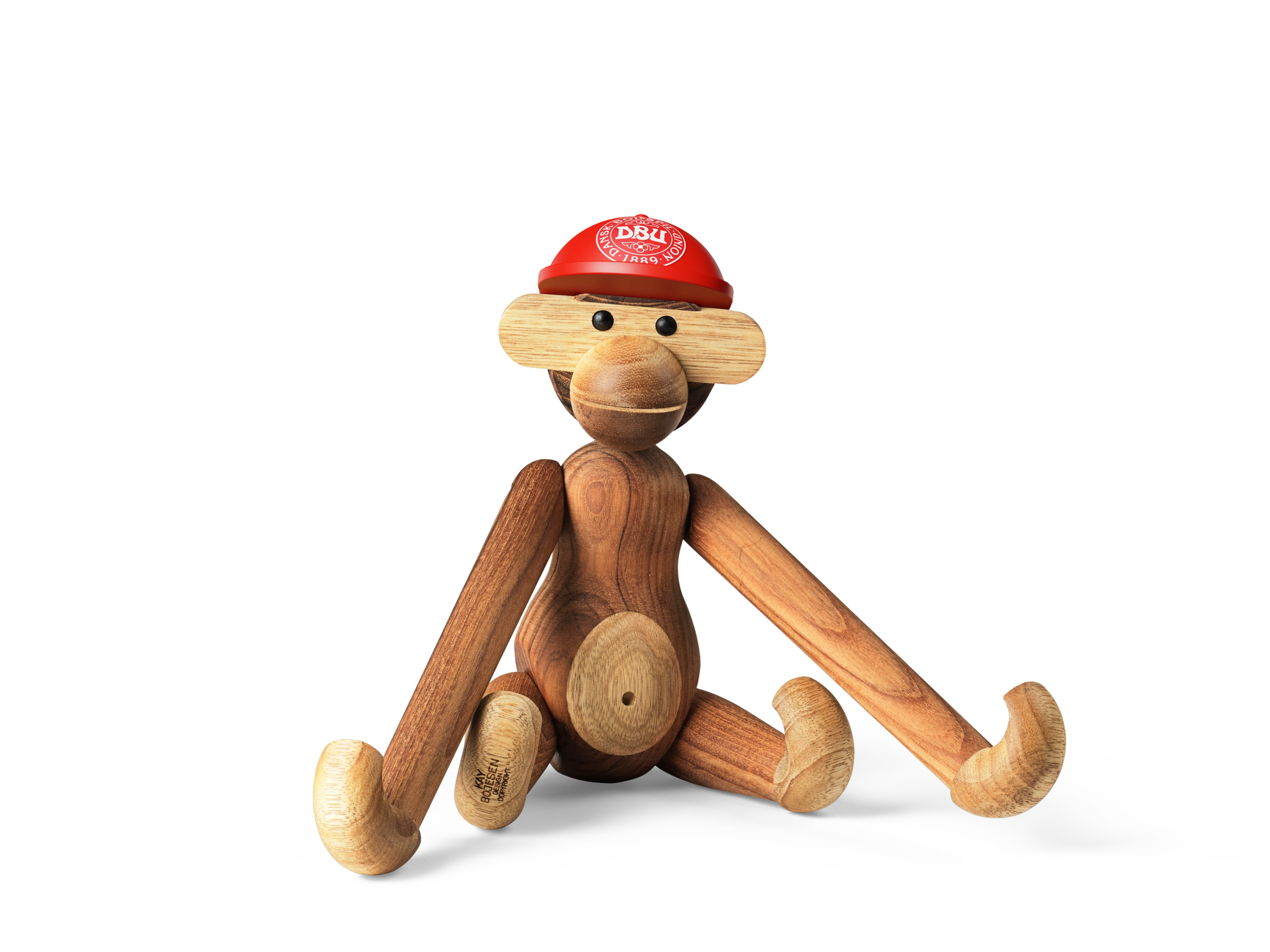 Mössa x DBU liten från Kay Bojesen i färgen Röd, tillverkad av Trä