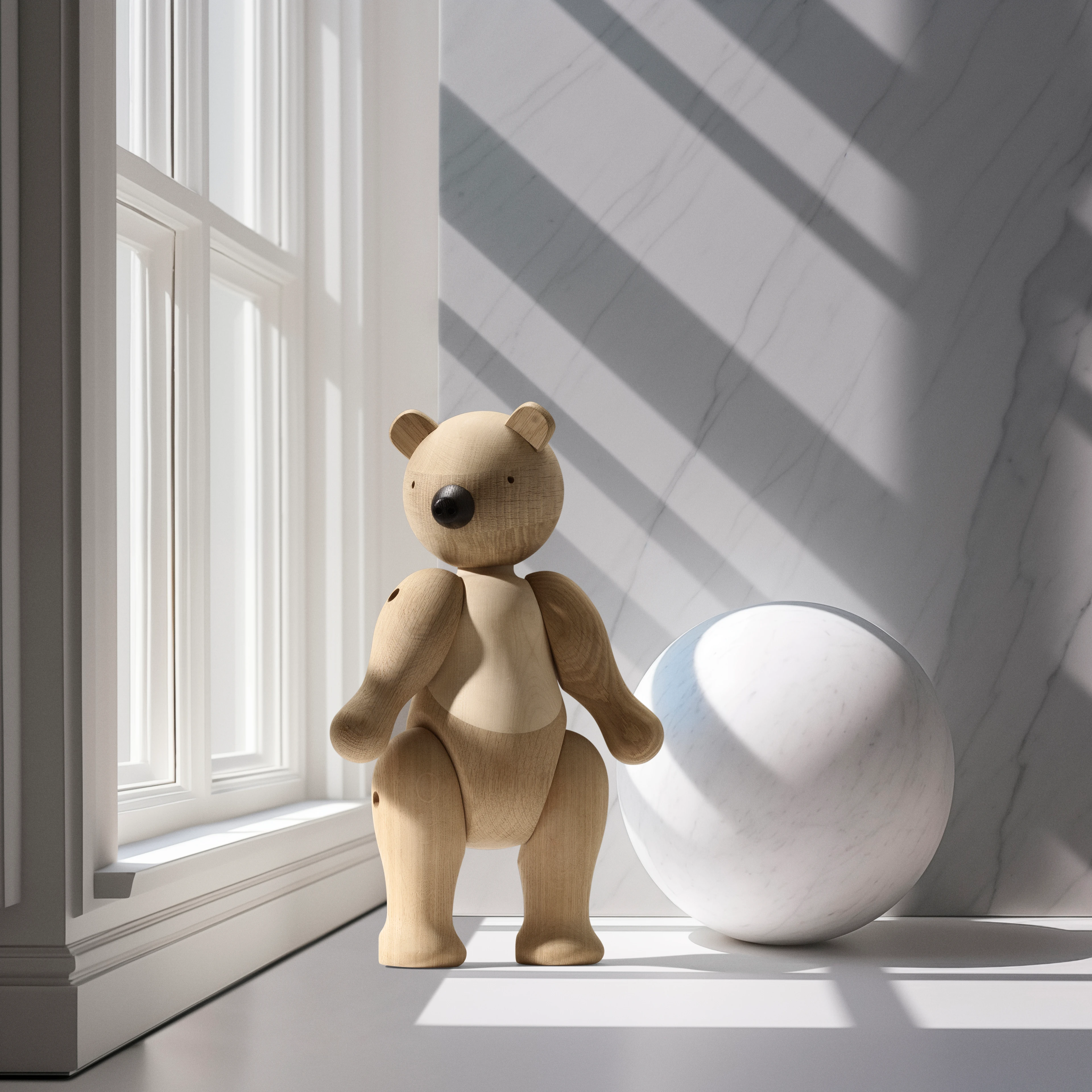 Bear large from Kay Bojesen in Oak/Maple color, made of Wood
