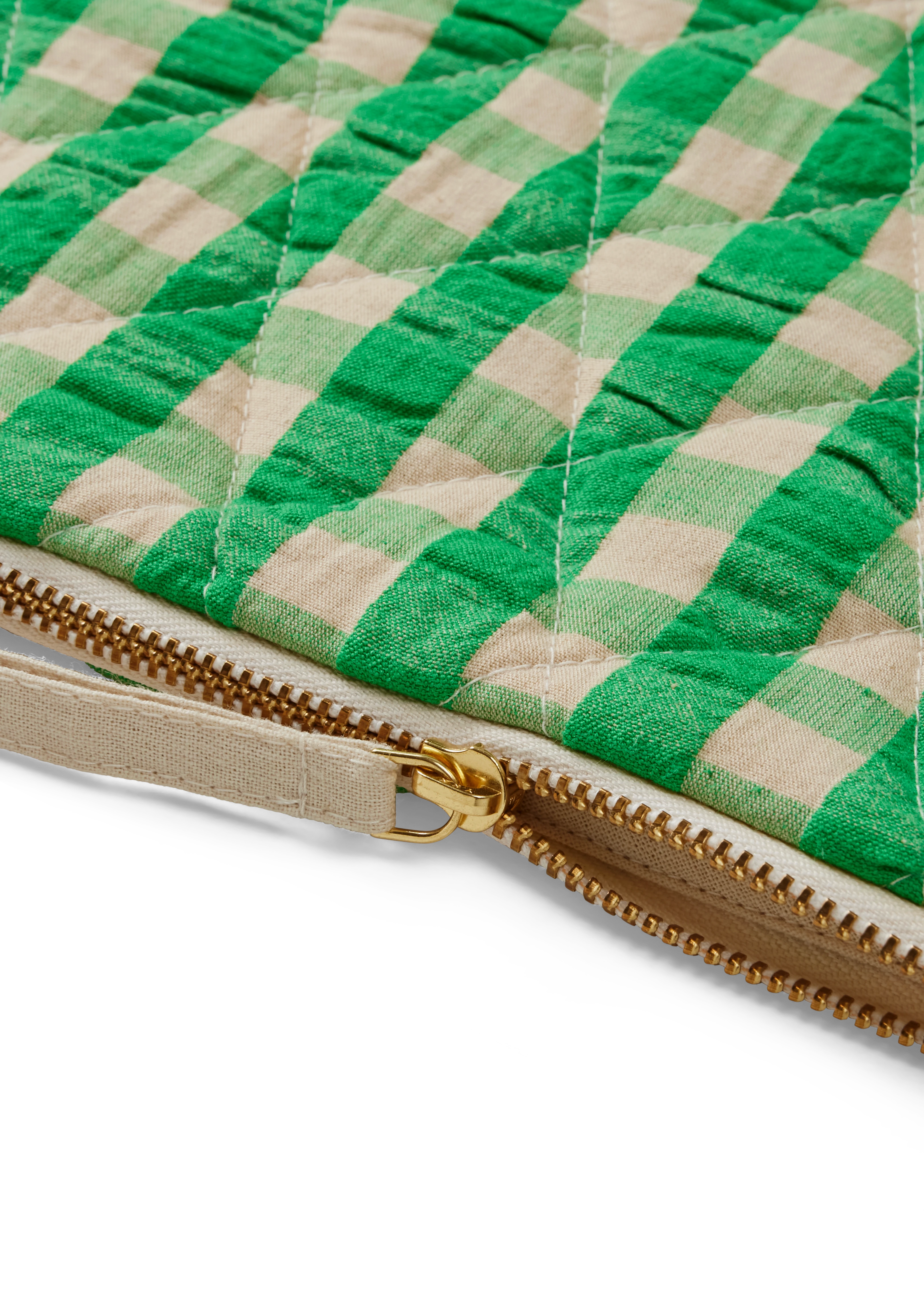 Pondus Computer sleeve 38x28 cm från JUNA i färgen Grön/Sand, tillverkad av Bomull