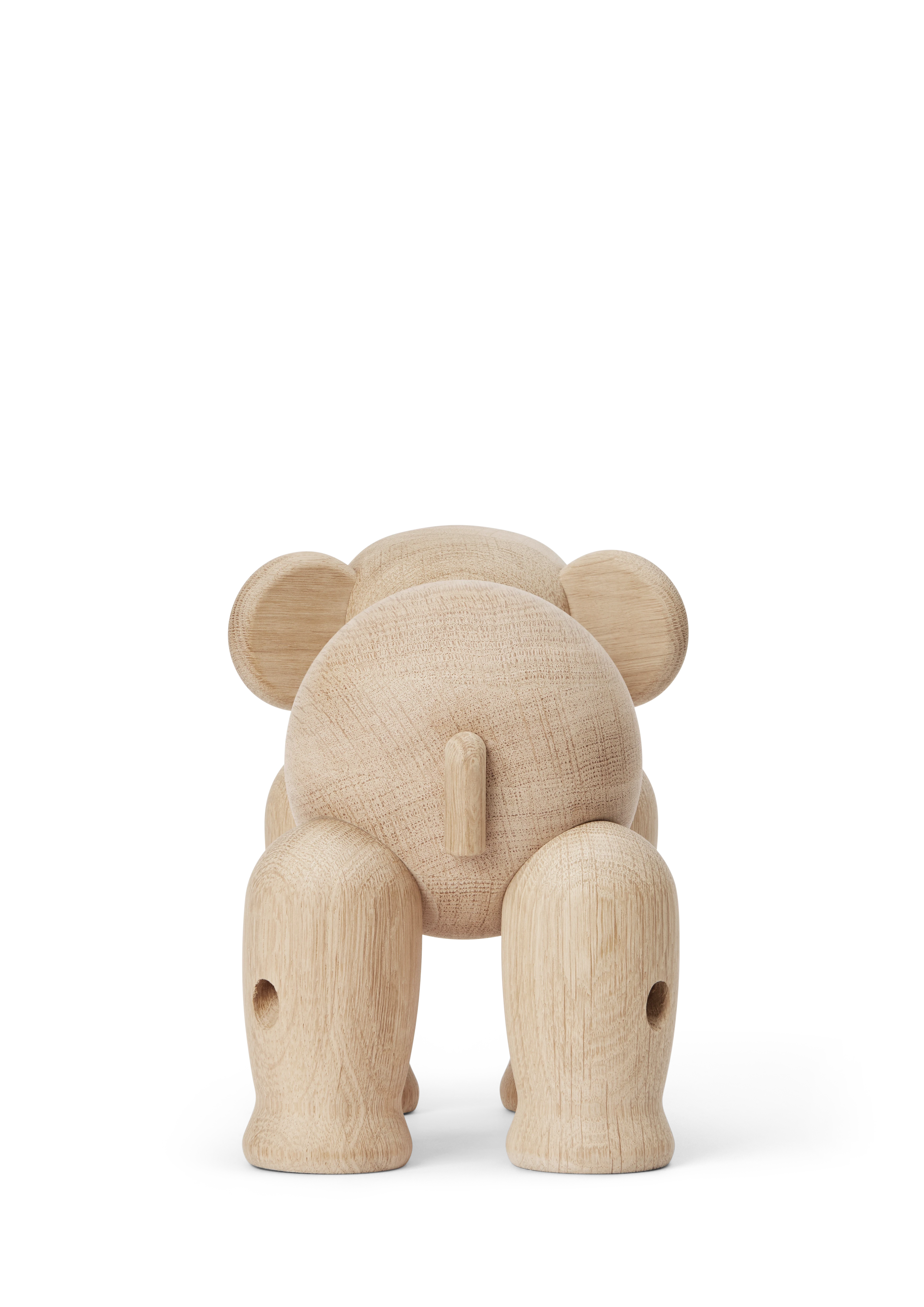 Elefant stor fra Kay Bojesen i fargen Eik, laget av Tre