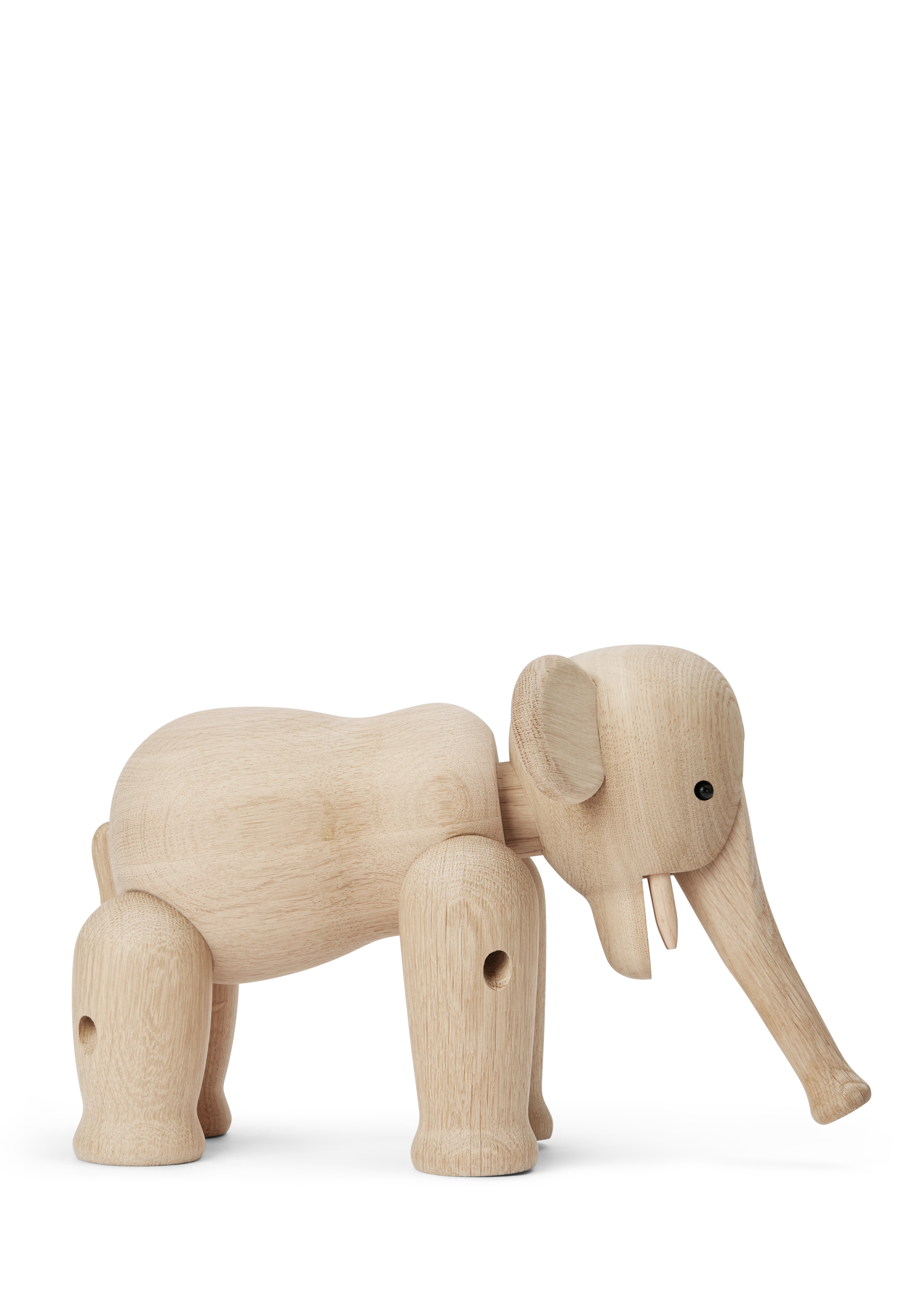 Elefant stor fra Kay Bojesen i fargen Eik, laget av Tre