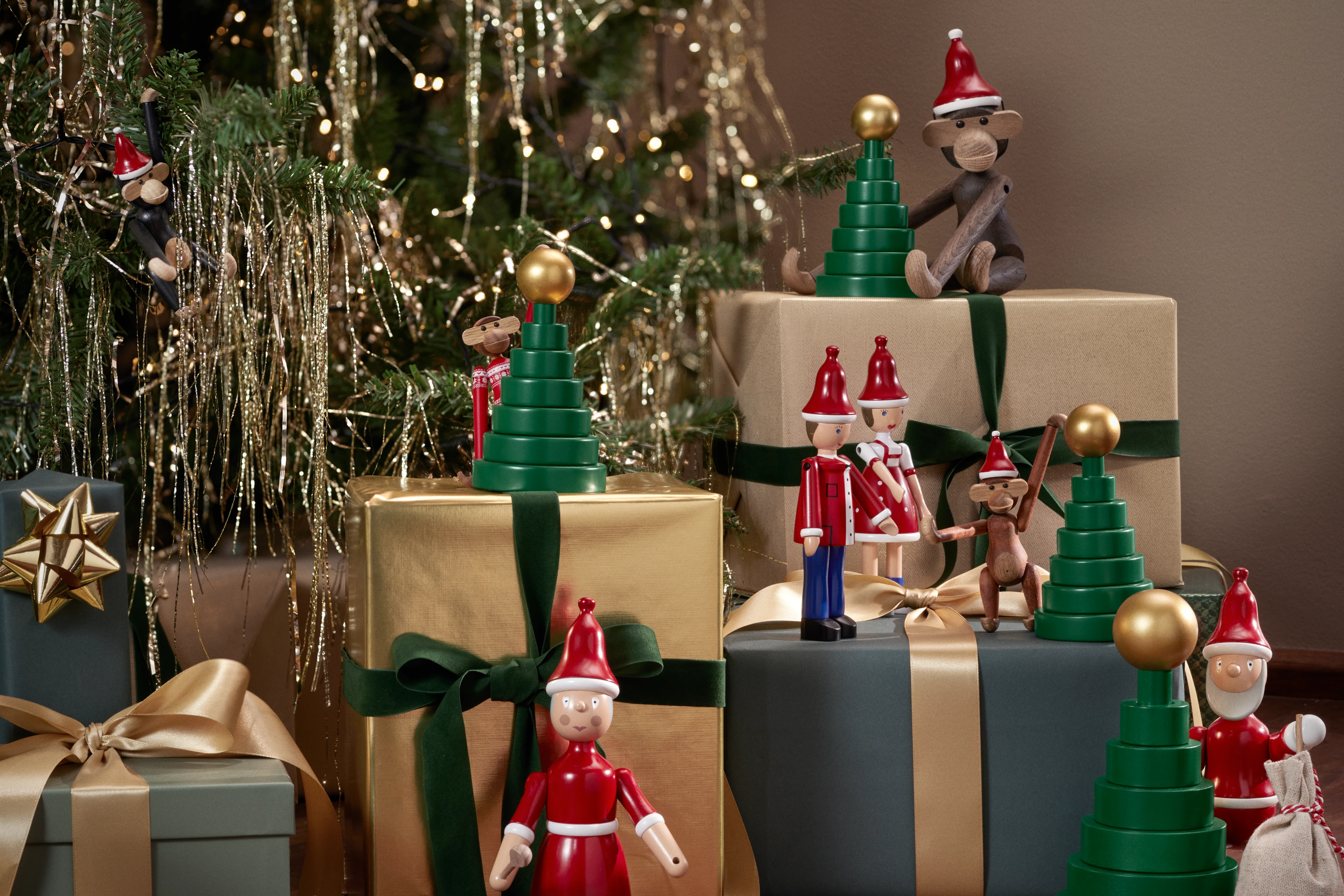 Christmas tree H13.5 from Kay Bojesen in Green color, made of Wood