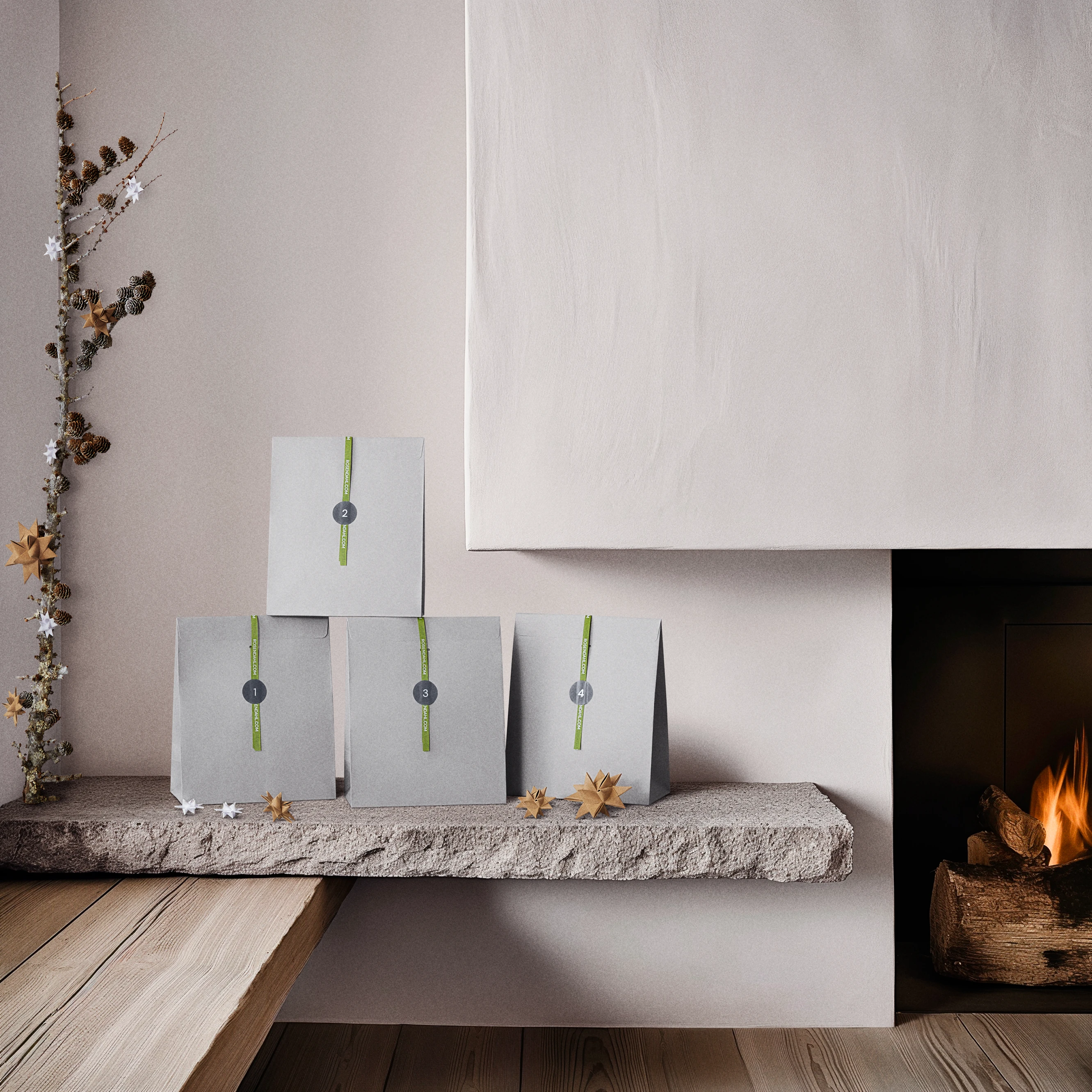 Adventskalender 2024 von Kay Bojesen in der Farbe , hergestellt aus Diverse