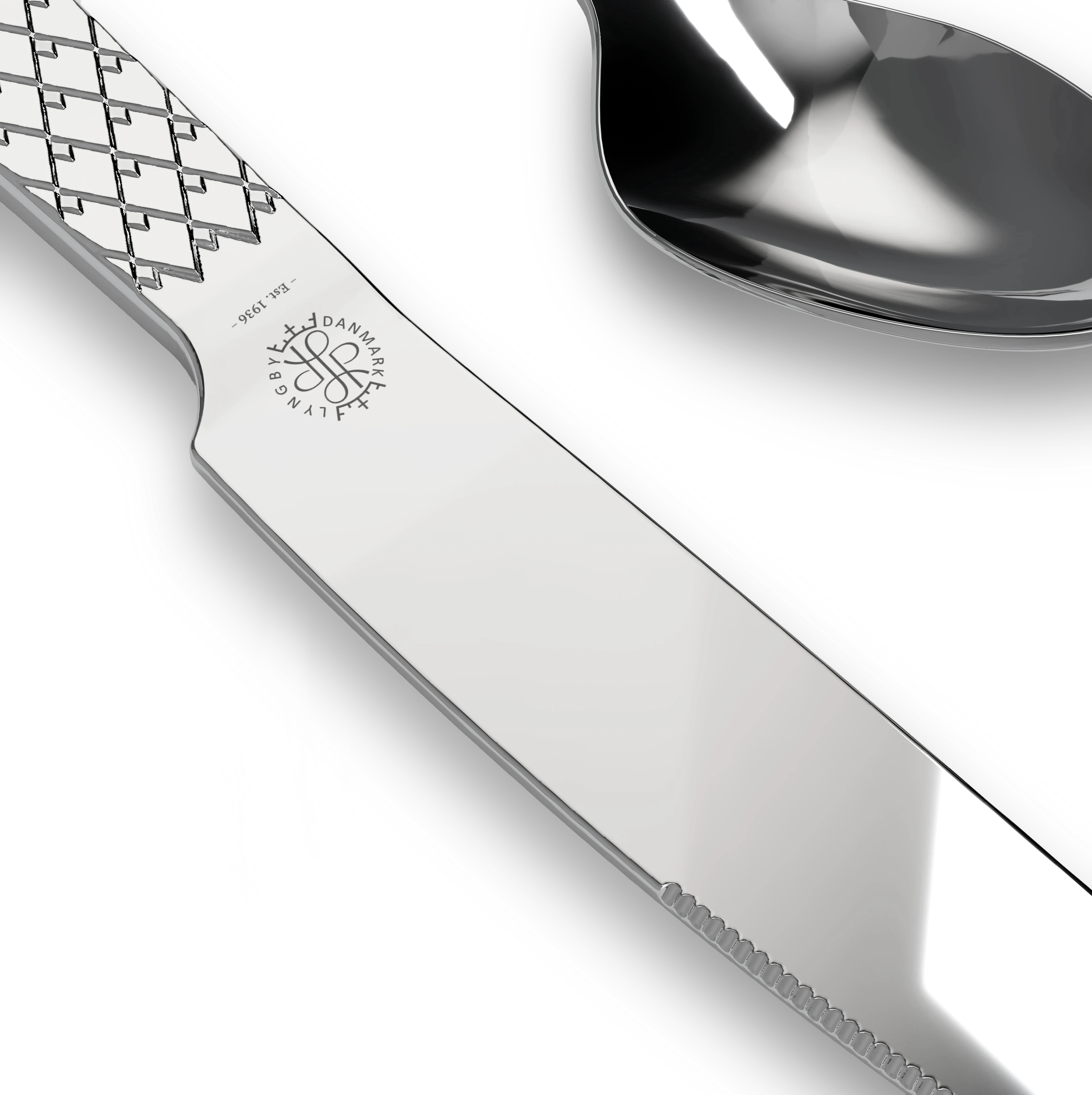 Bestikksett 16 stk. fra Lyngby Porcelæn i fargen Stål, laget av Metall