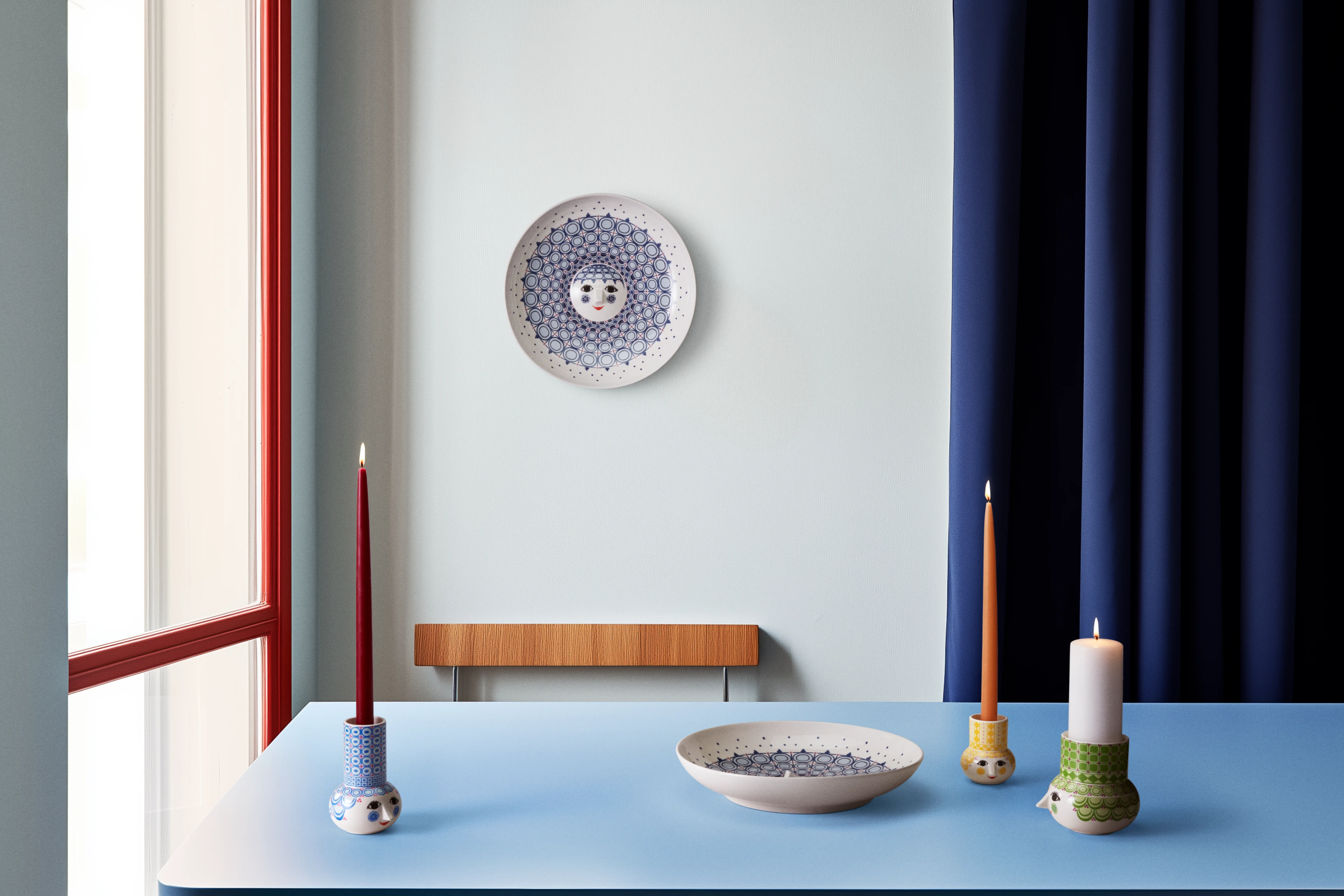 Dish Ø33 cm from Bjørn Wiinblad in Blue color, made of Ceramics